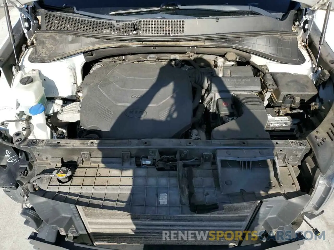 12 Photograph of a damaged car 5XYPG4A5XKG440915 KIA SORENTO 2019