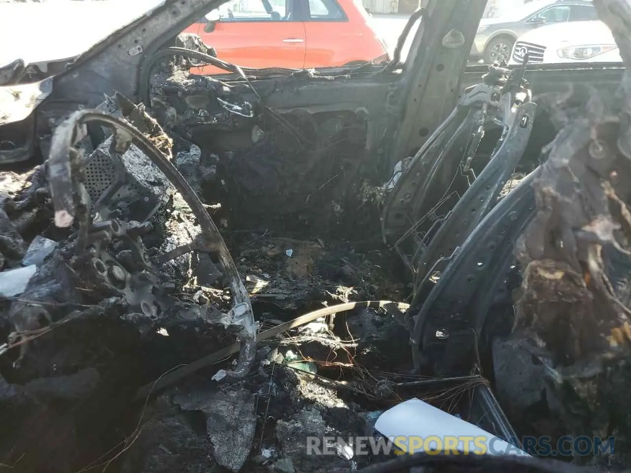 7 Photograph of a damaged car 5XYPG4A5XKG490455 KIA SORENTO 2019