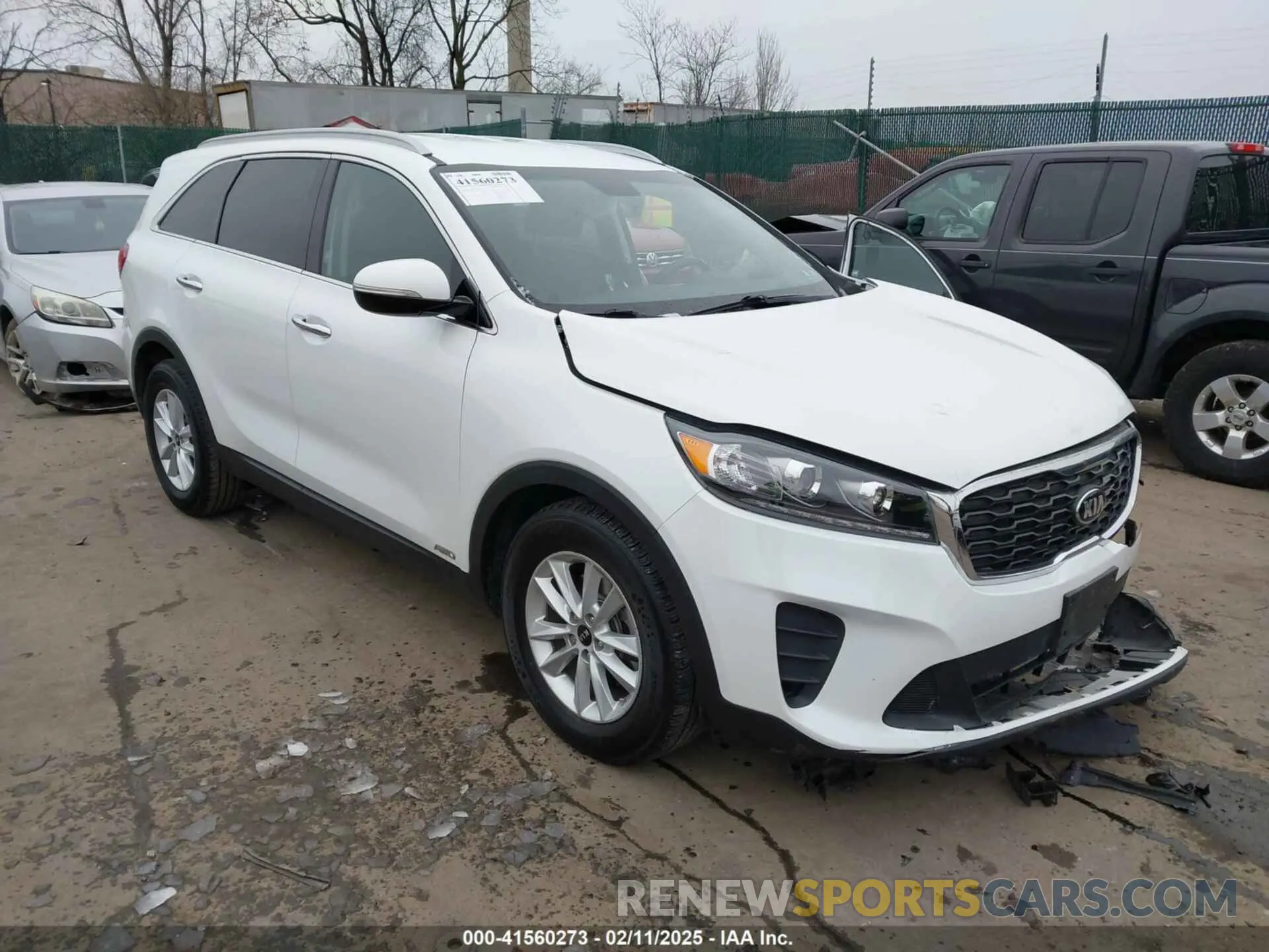 1 Photograph of a damaged car 5XYPGDA30KG548829 KIA SORENTO 2019