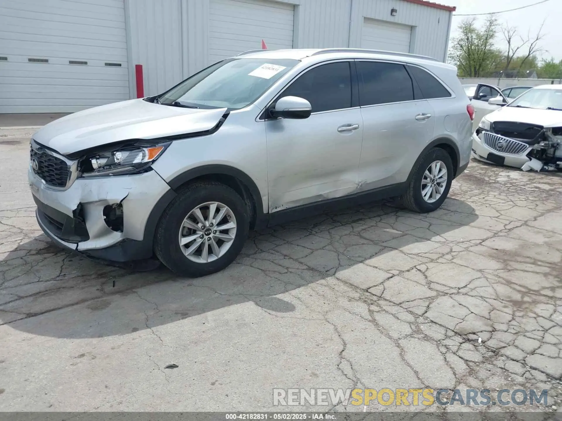 2 Photograph of a damaged car 5XYPGDA31KG434841 KIA SORENTO 2019