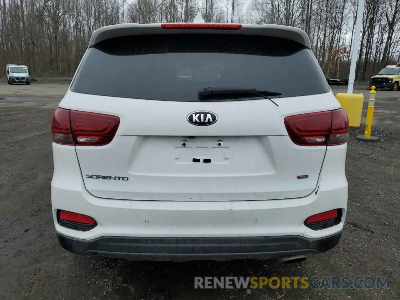 6 Photograph of a damaged car 5XYPGDA31KG435178 KIA SORENTO 2019