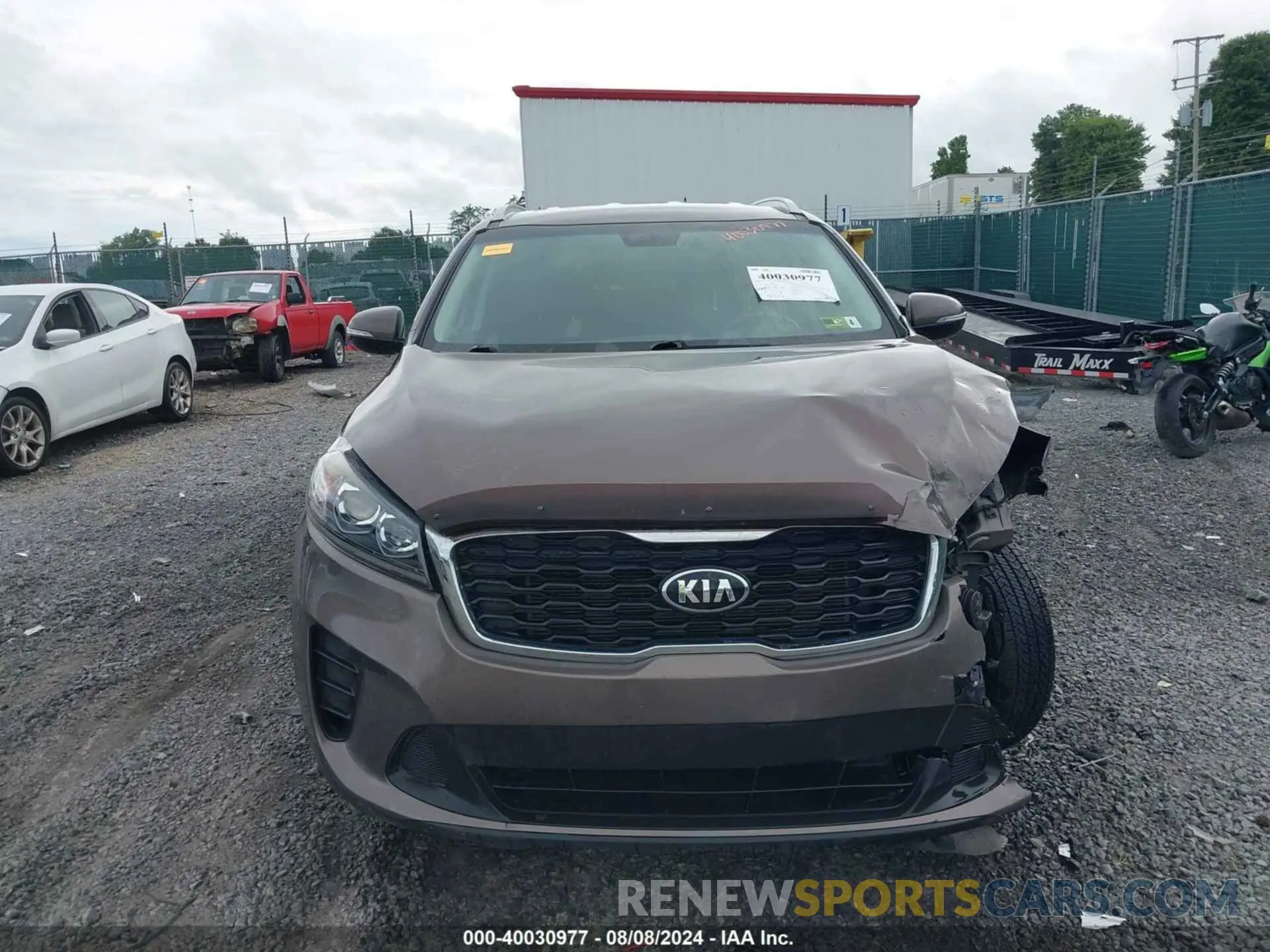 13 Photograph of a damaged car 5XYPGDA32KG429289 KIA SORENTO 2019