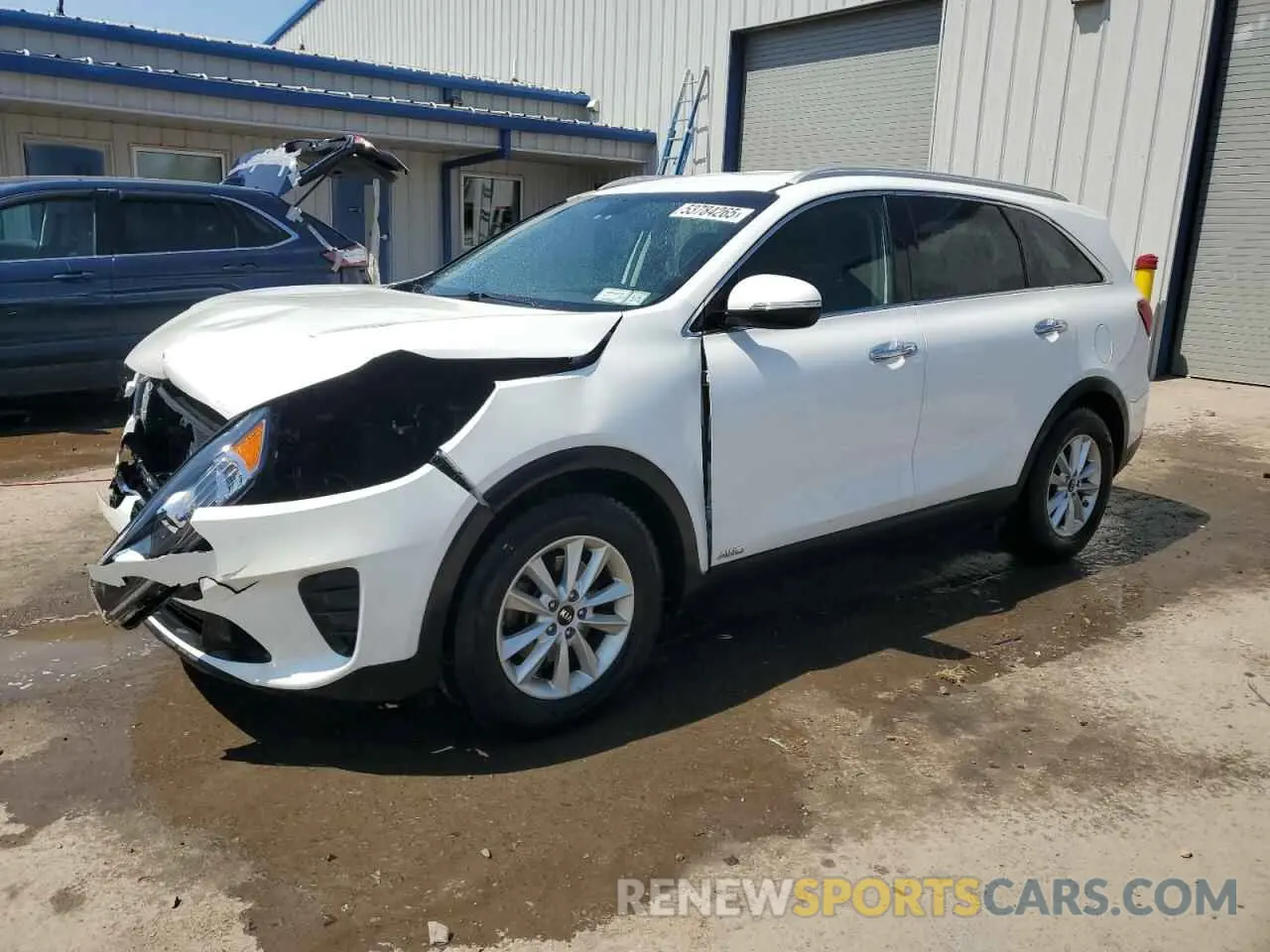 1 Photograph of a damaged car 5XYPGDA32KG439451 KIA SORENTO 2019