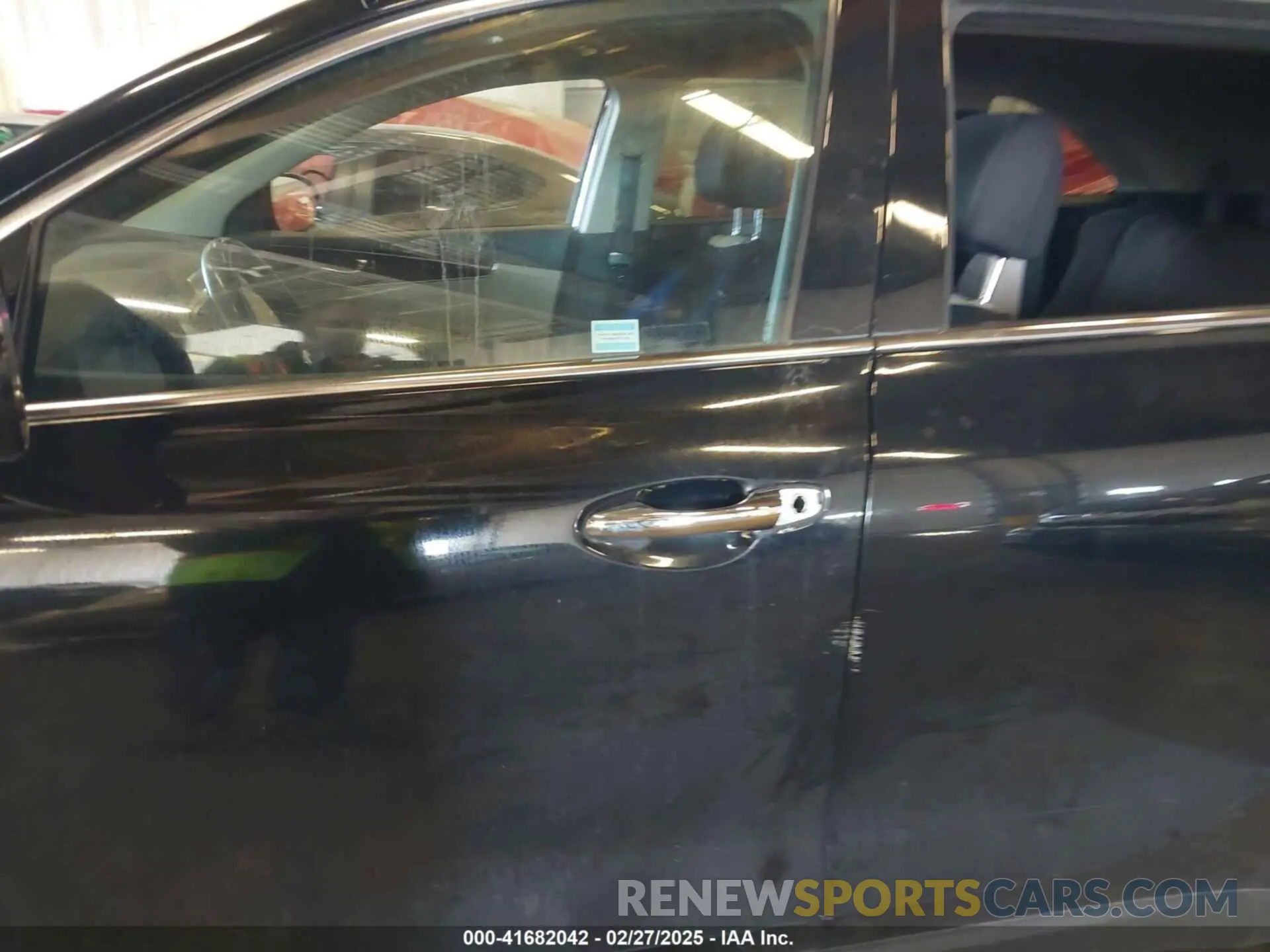 6 Photograph of a damaged car 5XYPGDA32KG511068 KIA SORENTO 2019