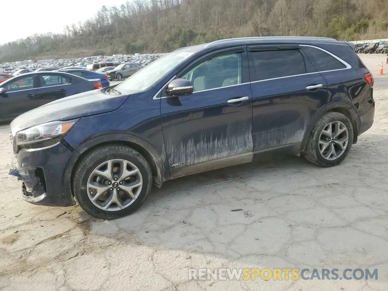 1 Photograph of a damaged car 5XYPGDA32KG597742 KIA SORENTO 2019