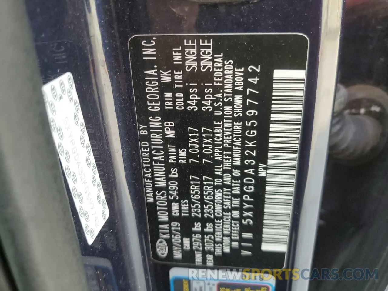 15 Photograph of a damaged car 5XYPGDA32KG597742 KIA SORENTO 2019