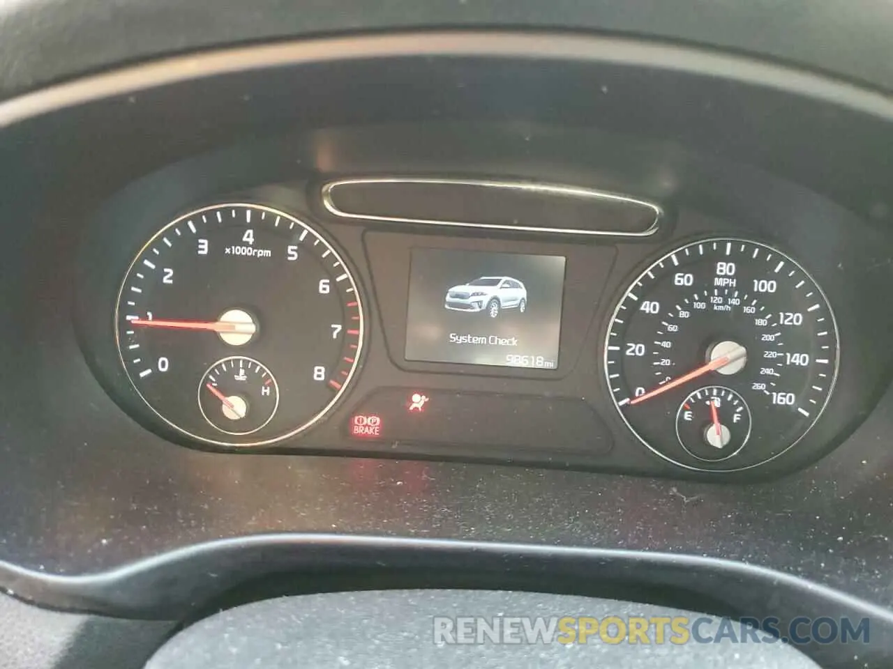 9 Photograph of a damaged car 5XYPGDA32KG597742 KIA SORENTO 2019