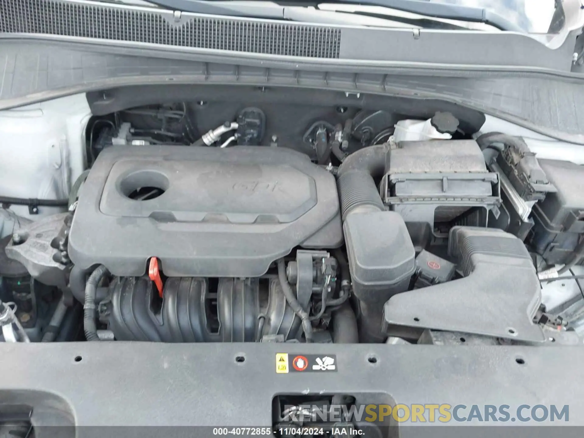10 Photograph of a damaged car 5XYPGDA33KG515128 KIA SORENTO 2019