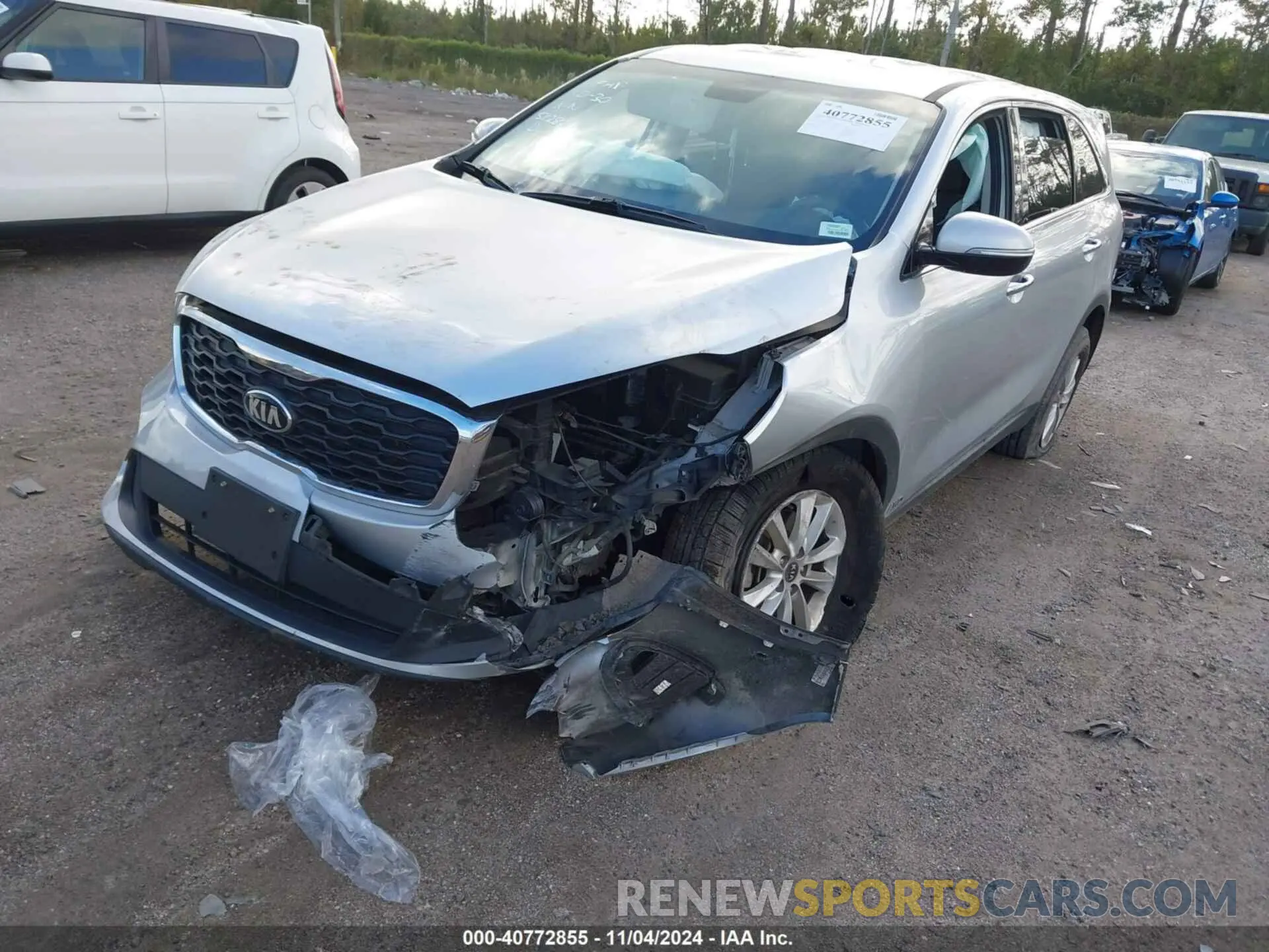 2 Photograph of a damaged car 5XYPGDA33KG515128 KIA SORENTO 2019