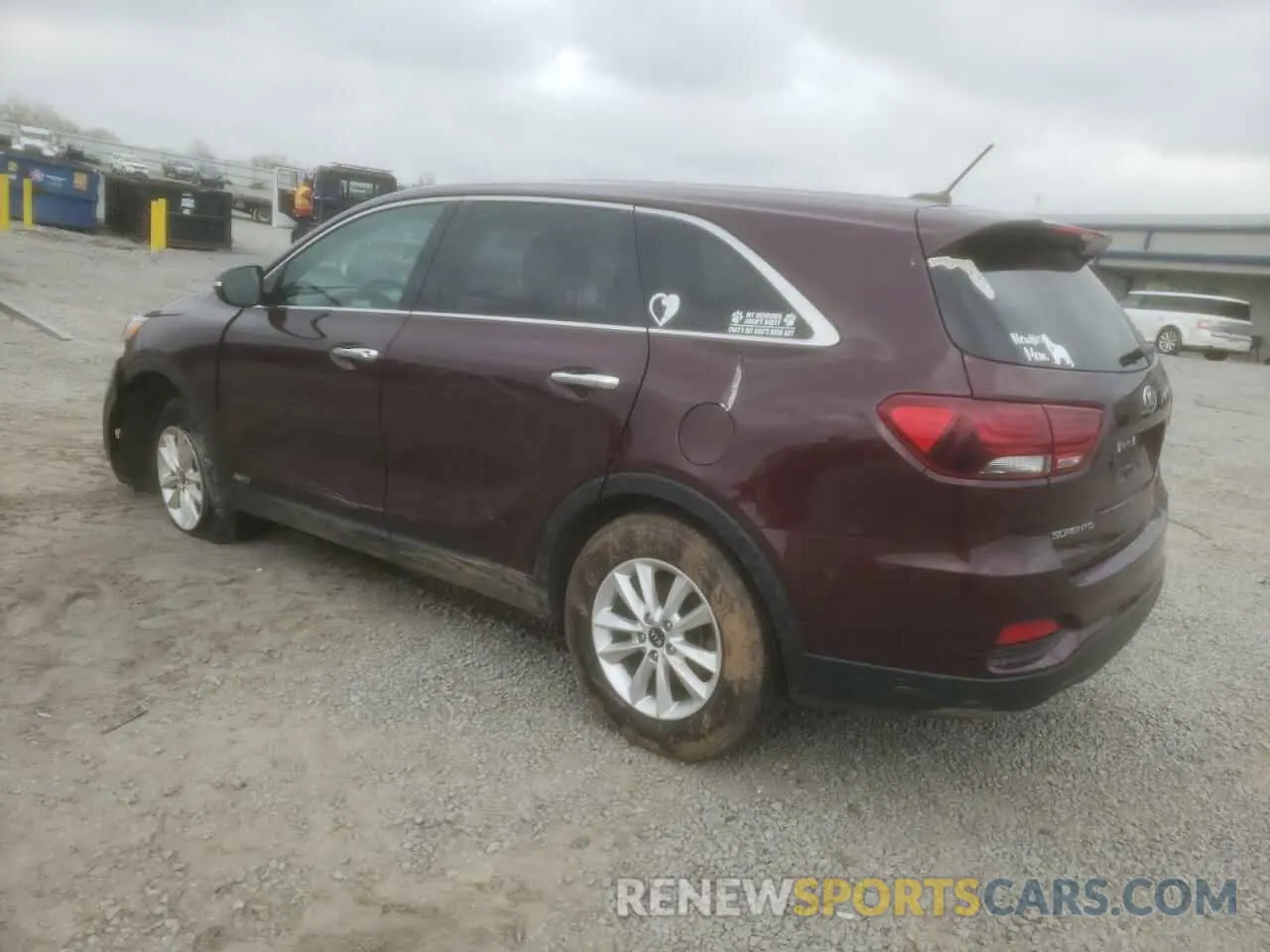 2 Photograph of a damaged car 5XYPGDA33KG537338 KIA SORENTO 2019