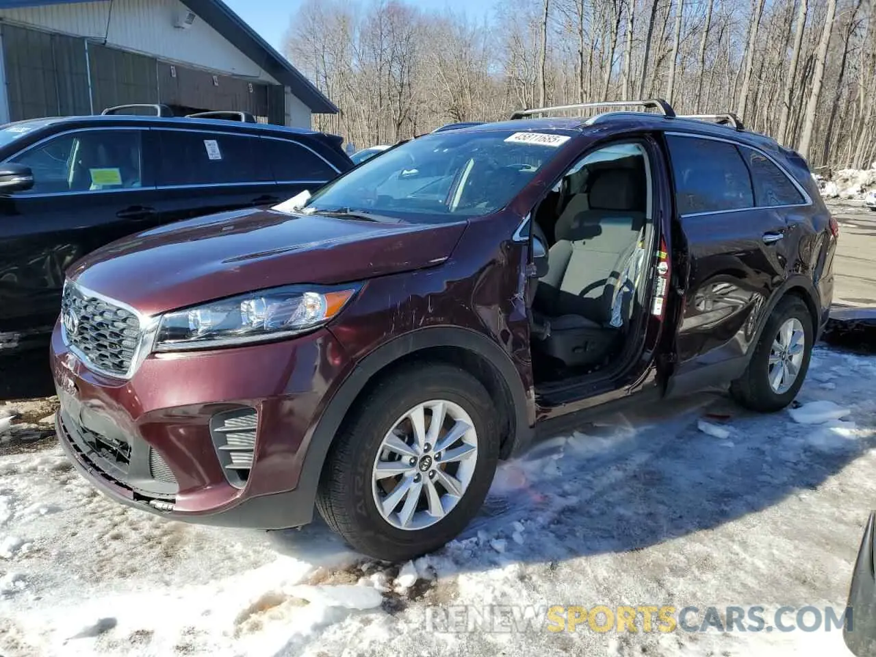 1 Photograph of a damaged car 5XYPGDA33KG596132 KIA SORENTO 2019