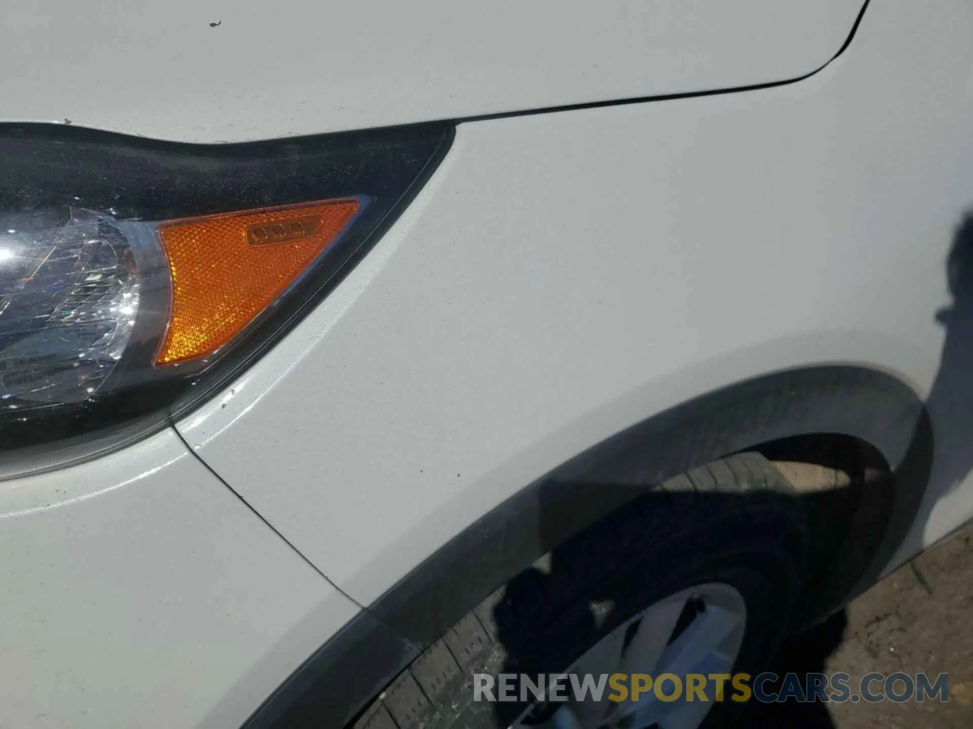 12 Photograph of a damaged car 5XYPGDA34KG503750 KIA SORENTO 2019