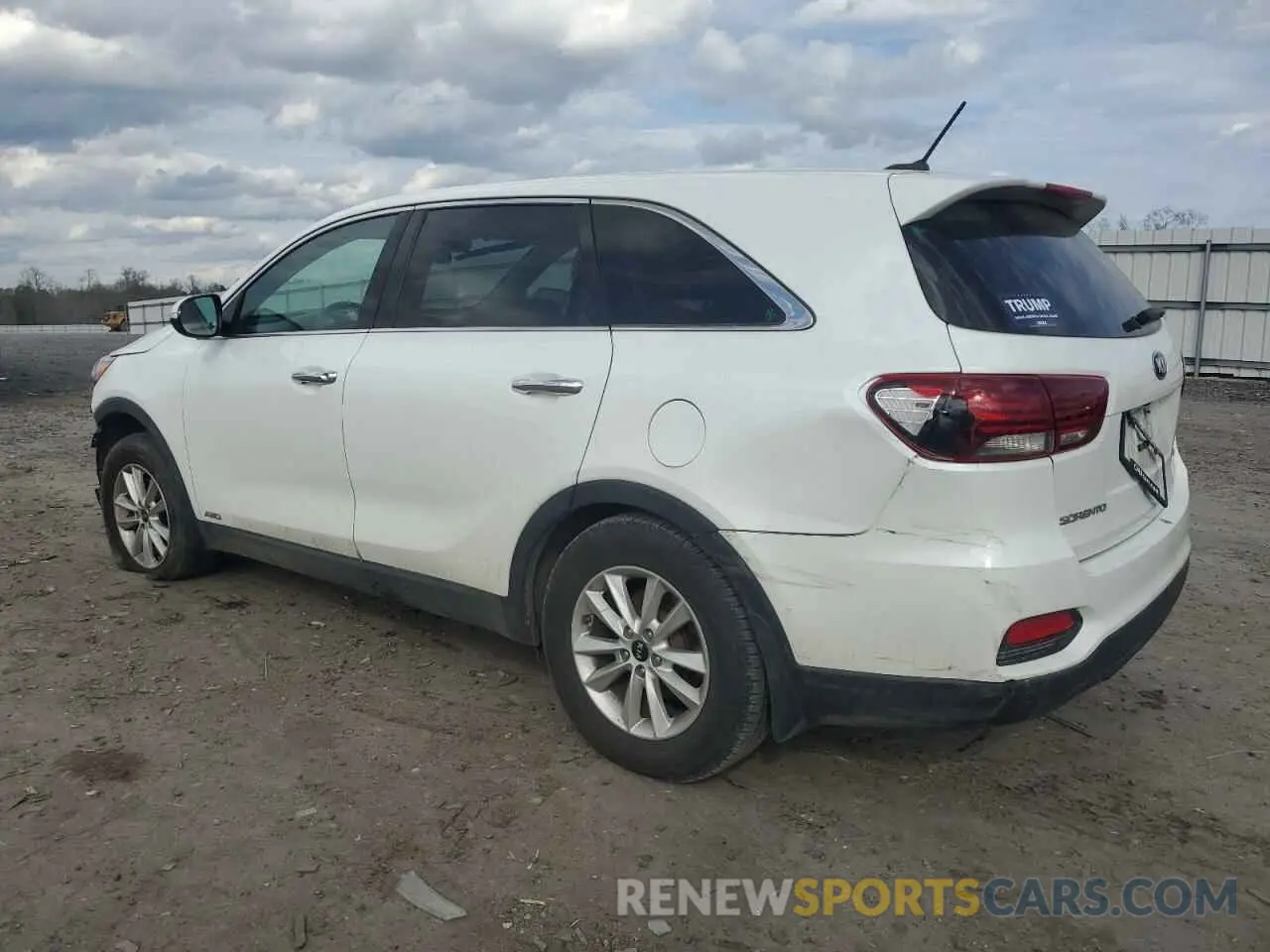 2 Photograph of a damaged car 5XYPGDA34KG525215 KIA SORENTO 2019