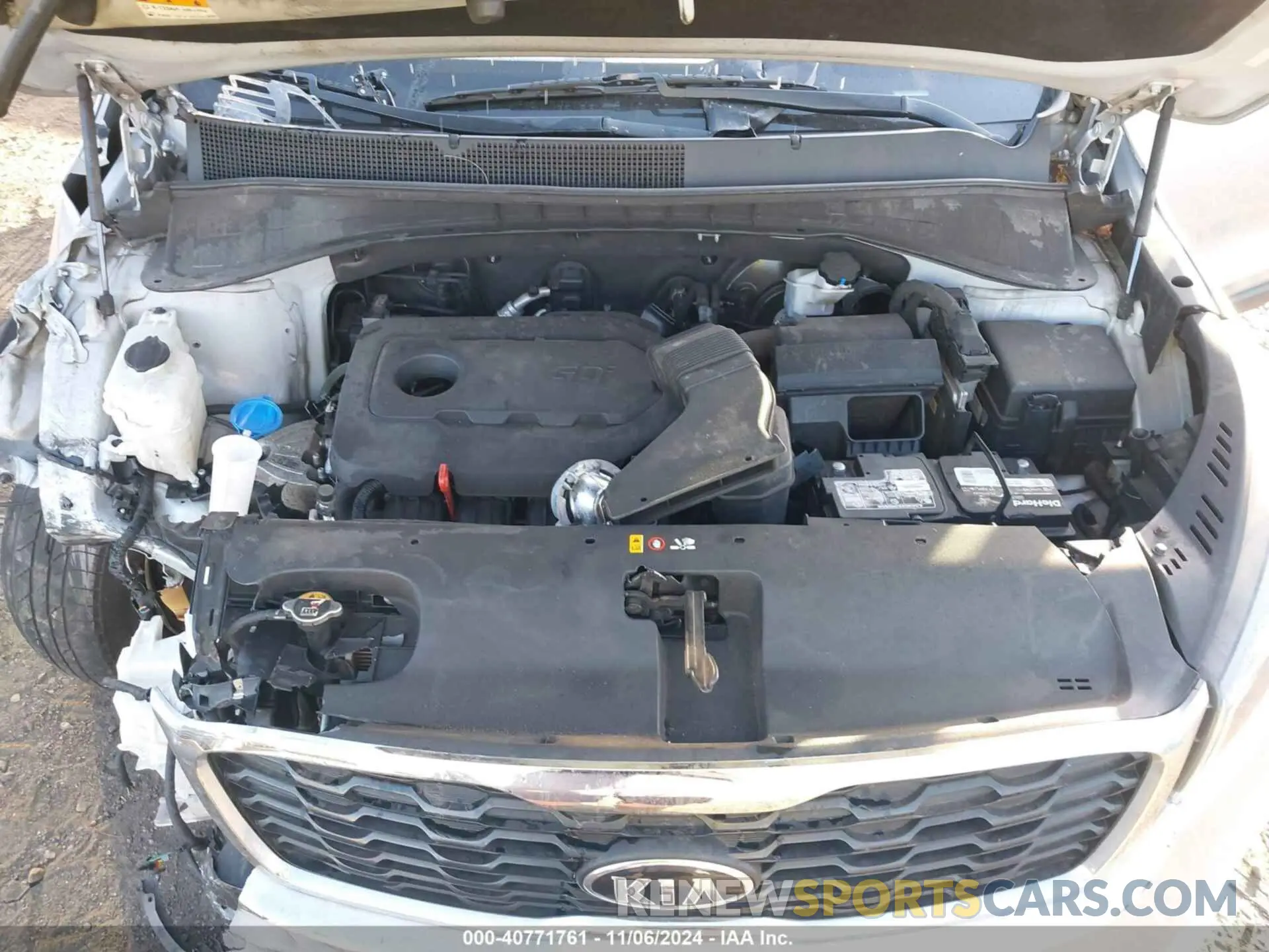 10 Photograph of a damaged car 5XYPGDA34KG526946 KIA SORENTO 2019