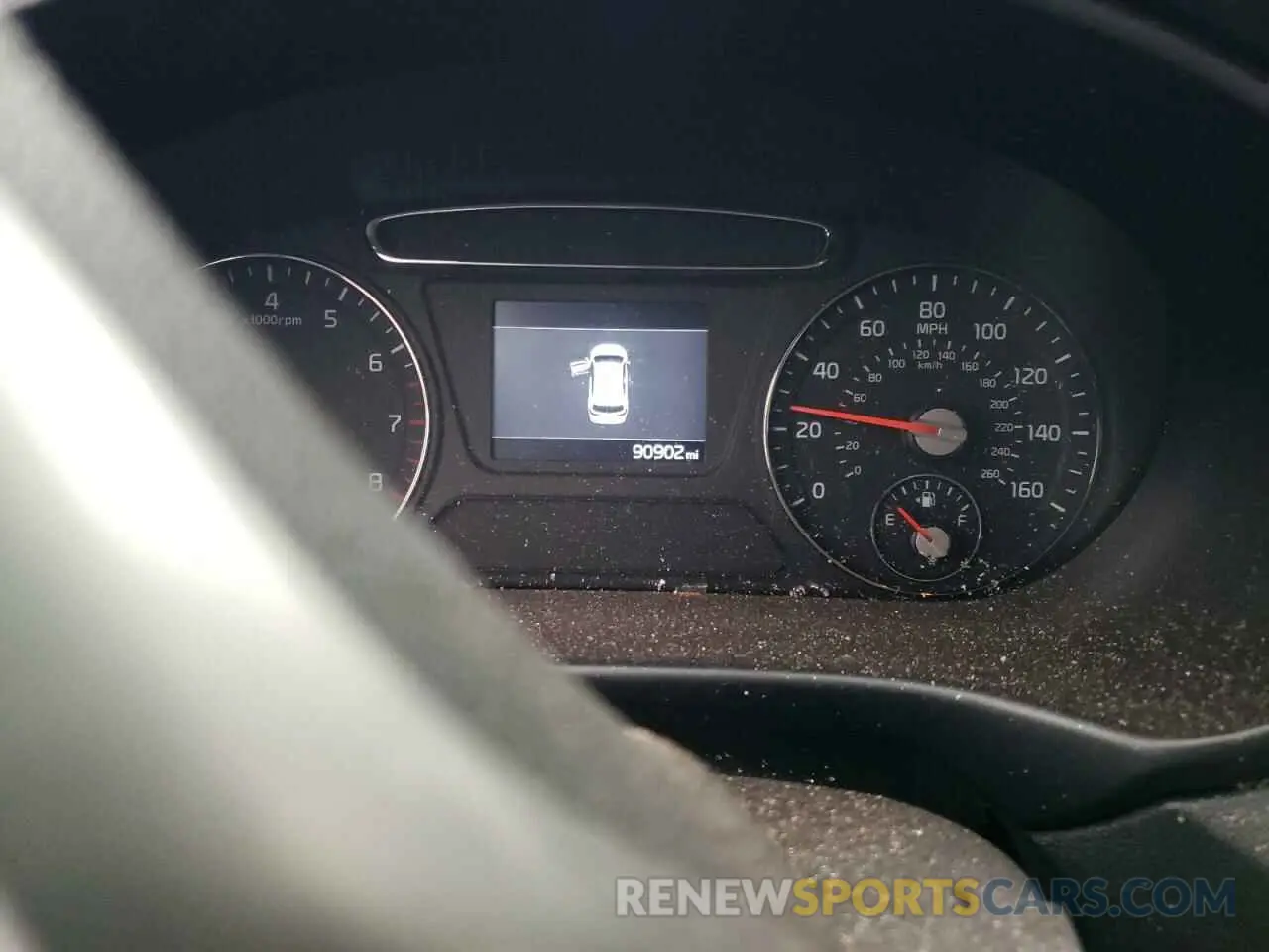 9 Photograph of a damaged car 5XYPGDA34KG561177 KIA SORENTO 2019
