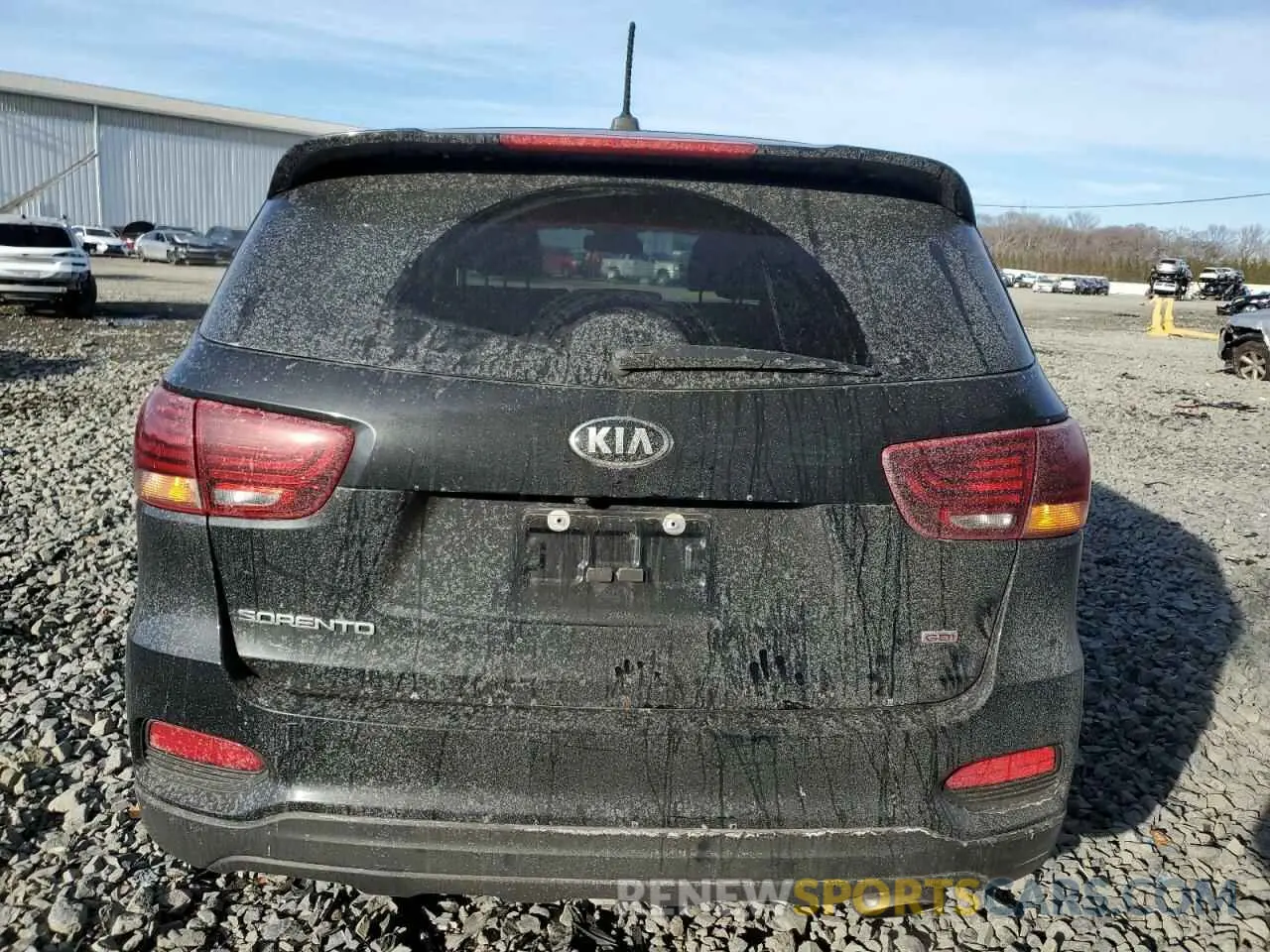 6 Photograph of a damaged car 5XYPGDA34KG575242 KIA SORENTO 2019