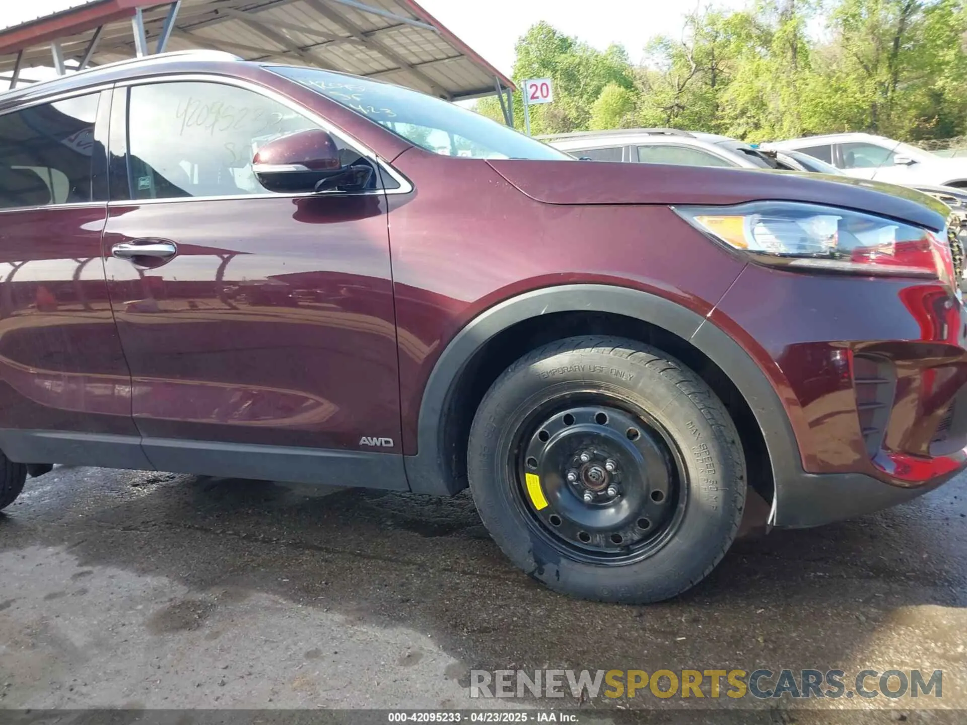 6 Photograph of a damaged car 5XYPGDA34KG592767 KIA SORENTO 2019