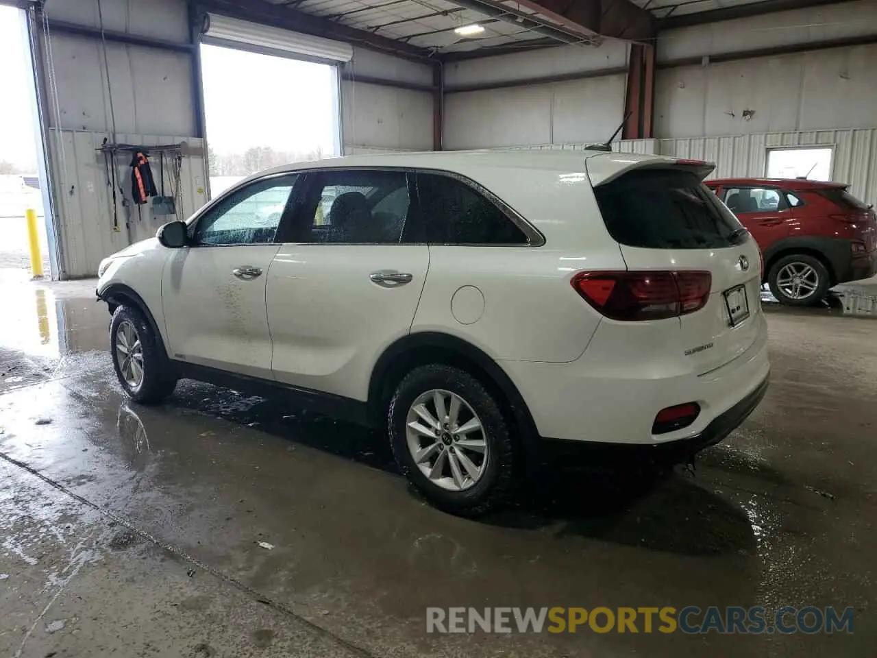 2 Photograph of a damaged car 5XYPGDA35KG461864 KIA SORENTO 2019