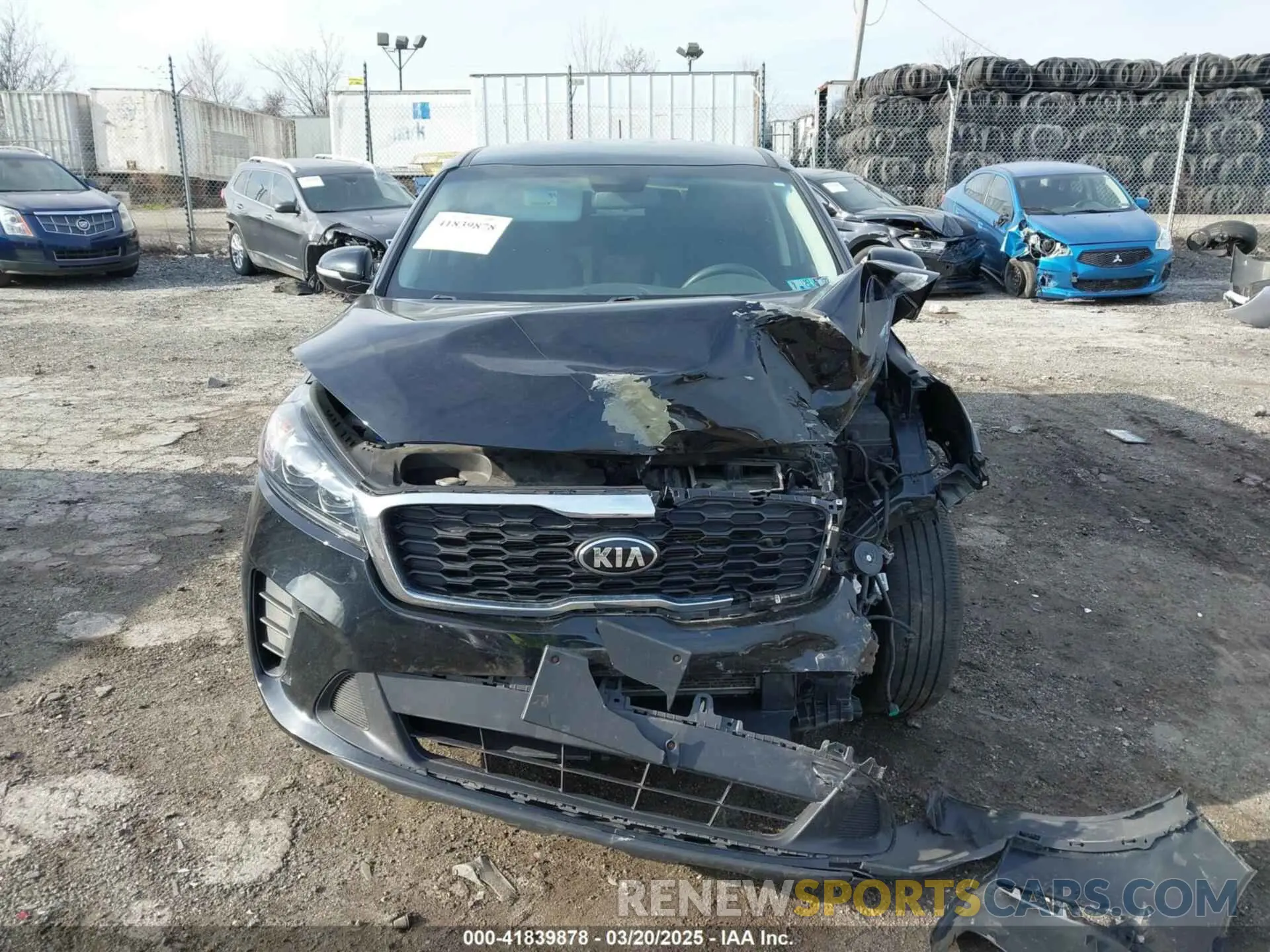 12 Photograph of a damaged car 5XYPGDA35KG553010 KIA SORENTO 2019