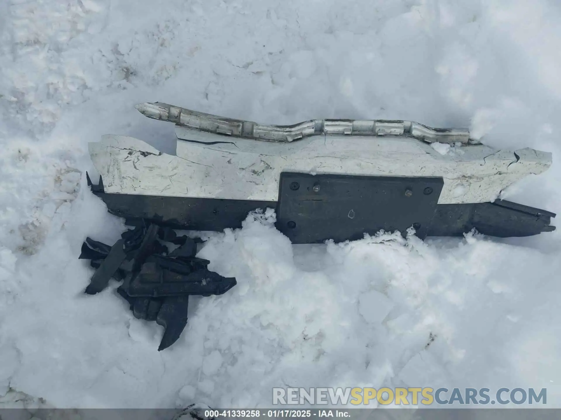 12 Photograph of a damaged car 5XYPGDA36KG591197 KIA SORENTO 2019