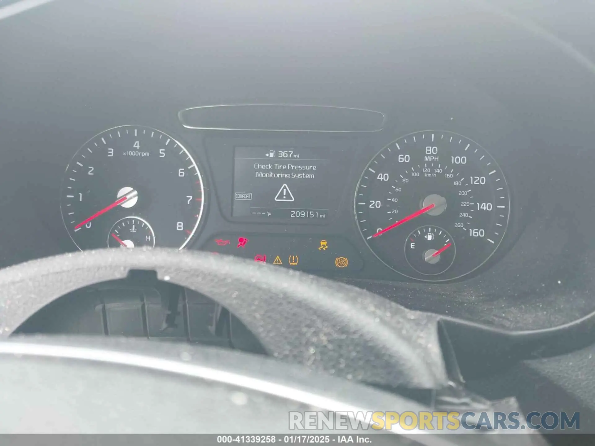 7 Photograph of a damaged car 5XYPGDA36KG591197 KIA SORENTO 2019