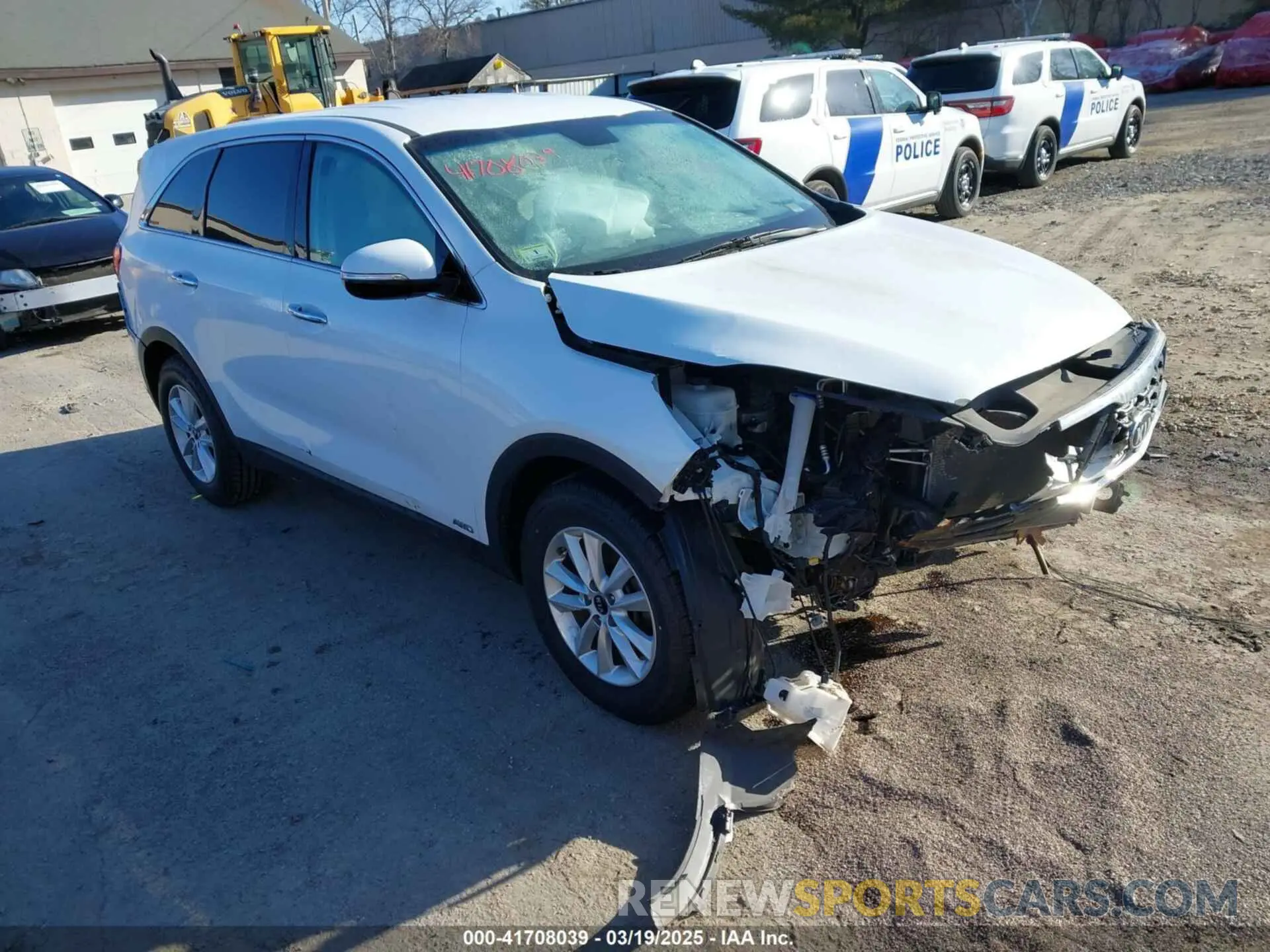 1 Photograph of a damaged car 5XYPGDA37KG526732 KIA SORENTO 2019