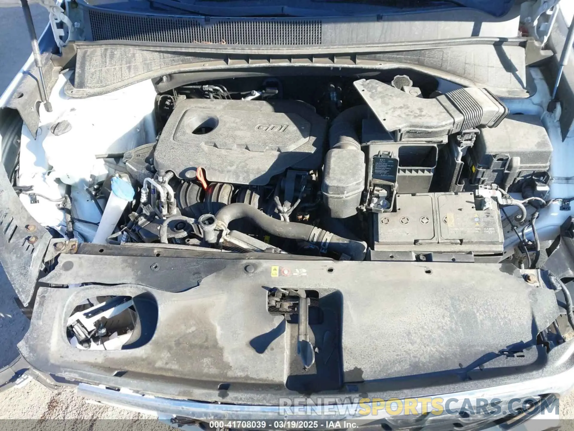 10 Photograph of a damaged car 5XYPGDA37KG526732 KIA SORENTO 2019