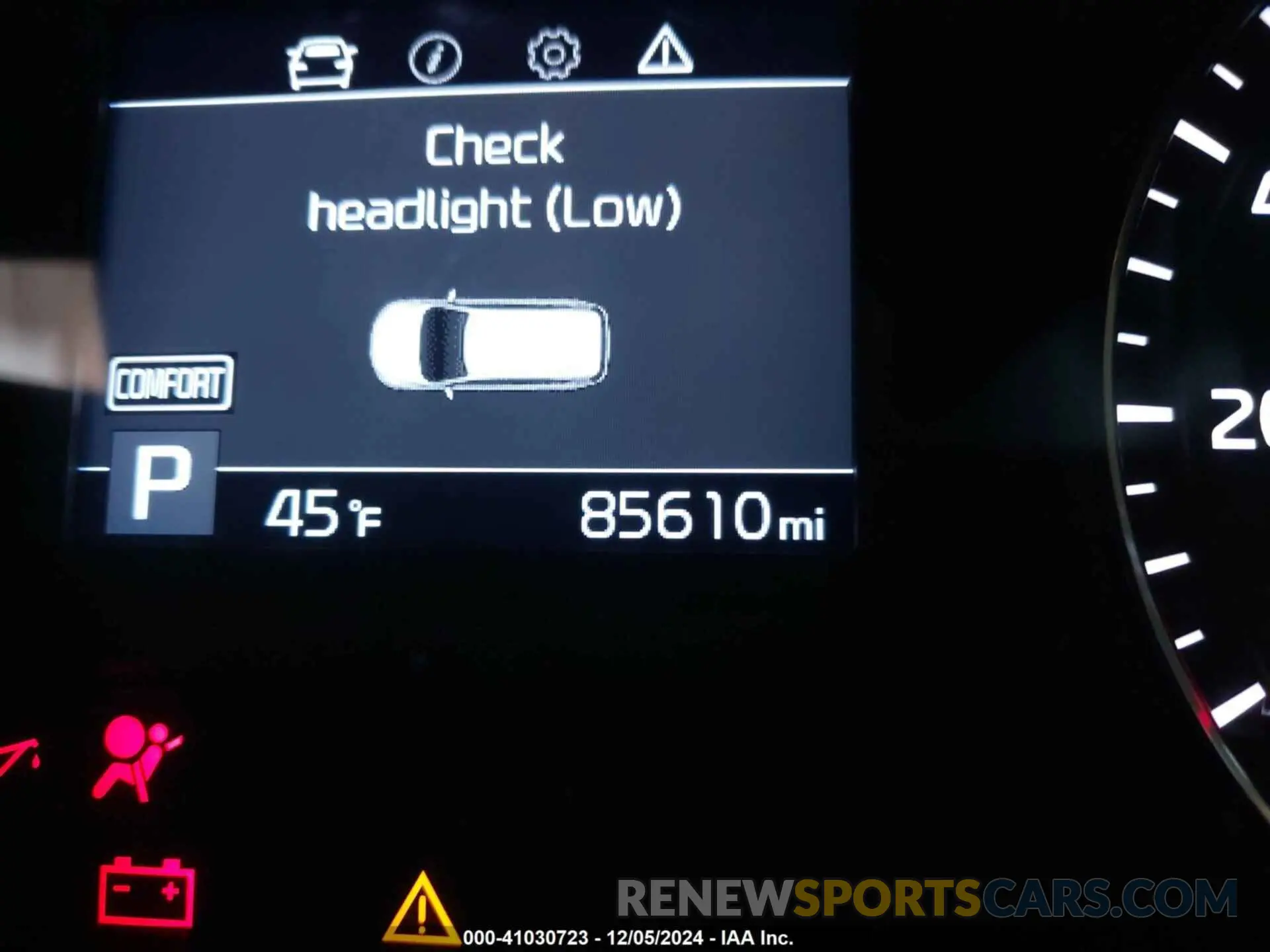 15 Photograph of a damaged car 5XYPGDA37KG529646 KIA SORENTO 2019