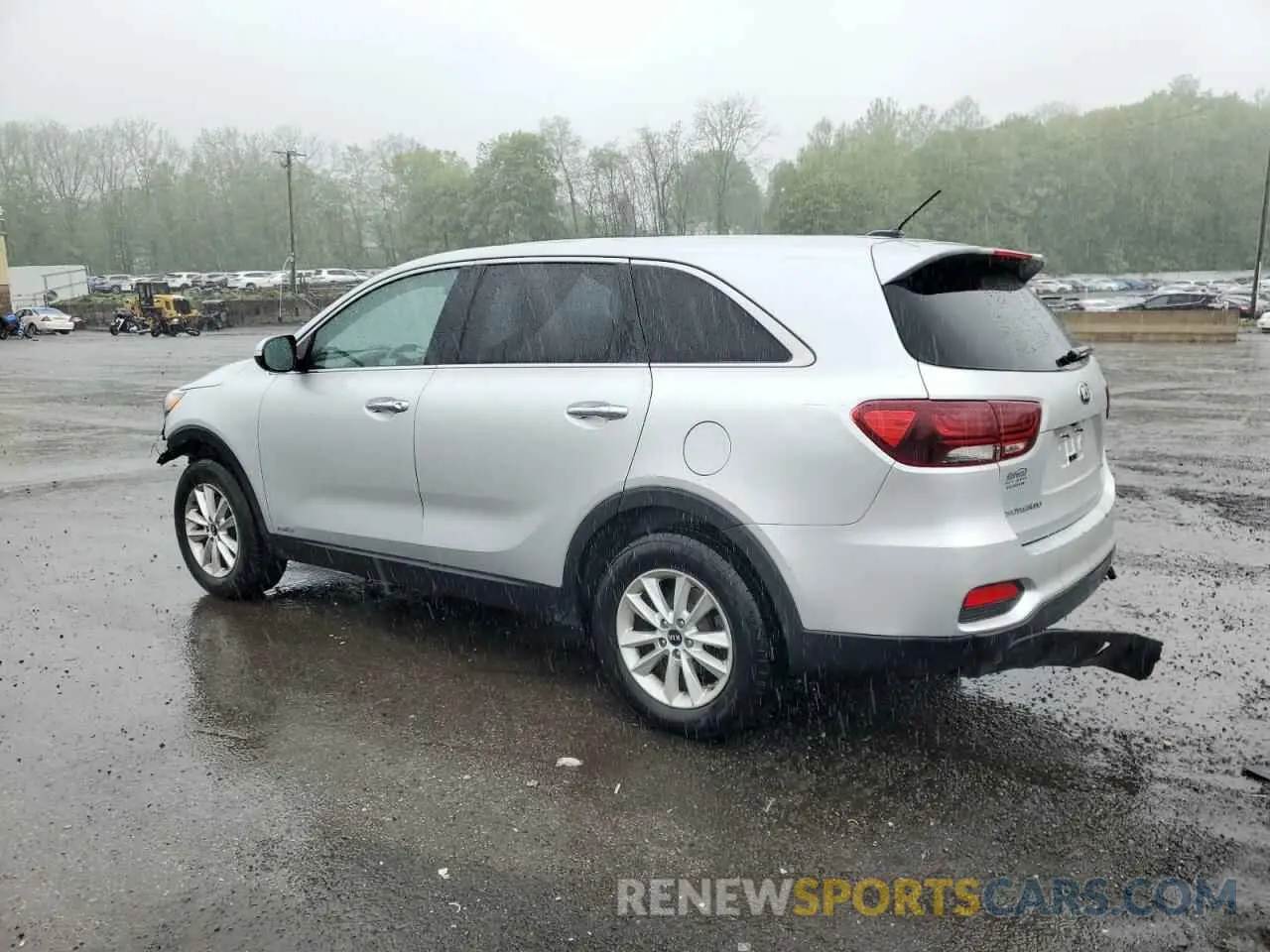 2 Photograph of a damaged car 5XYPGDA38KG545208 KIA SORENTO 2019