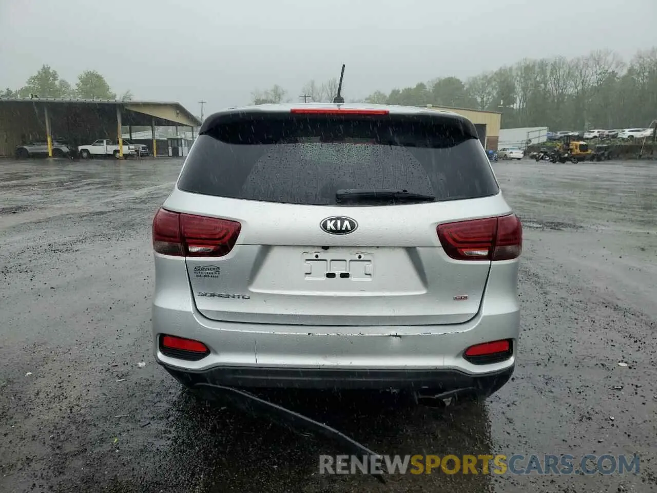 6 Photograph of a damaged car 5XYPGDA38KG545208 KIA SORENTO 2019