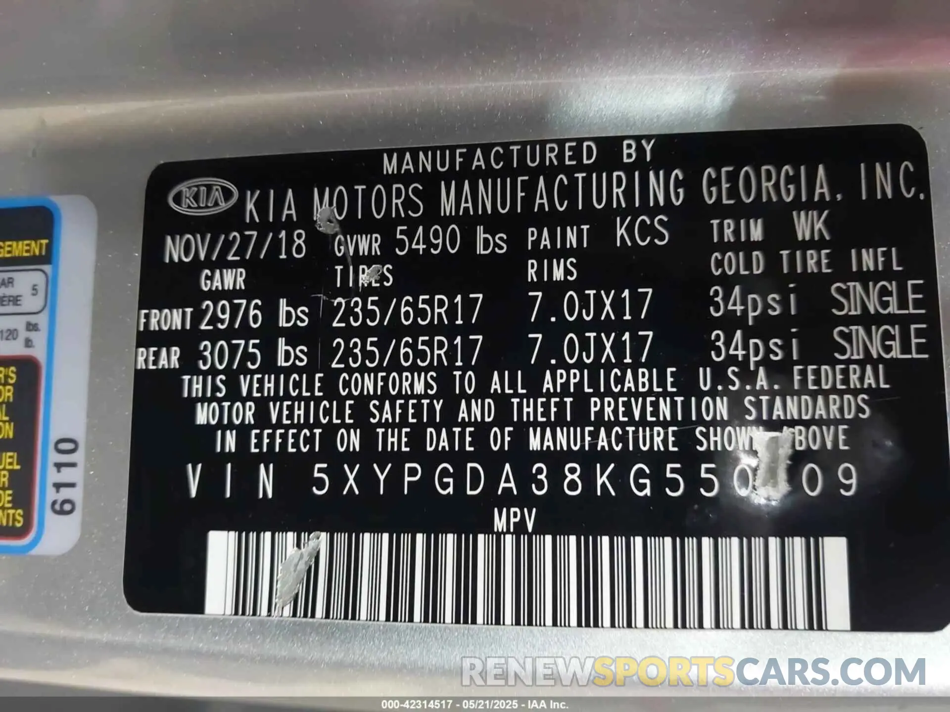 9 Photograph of a damaged car 5XYPGDA38KG550909 KIA SORENTO 2019