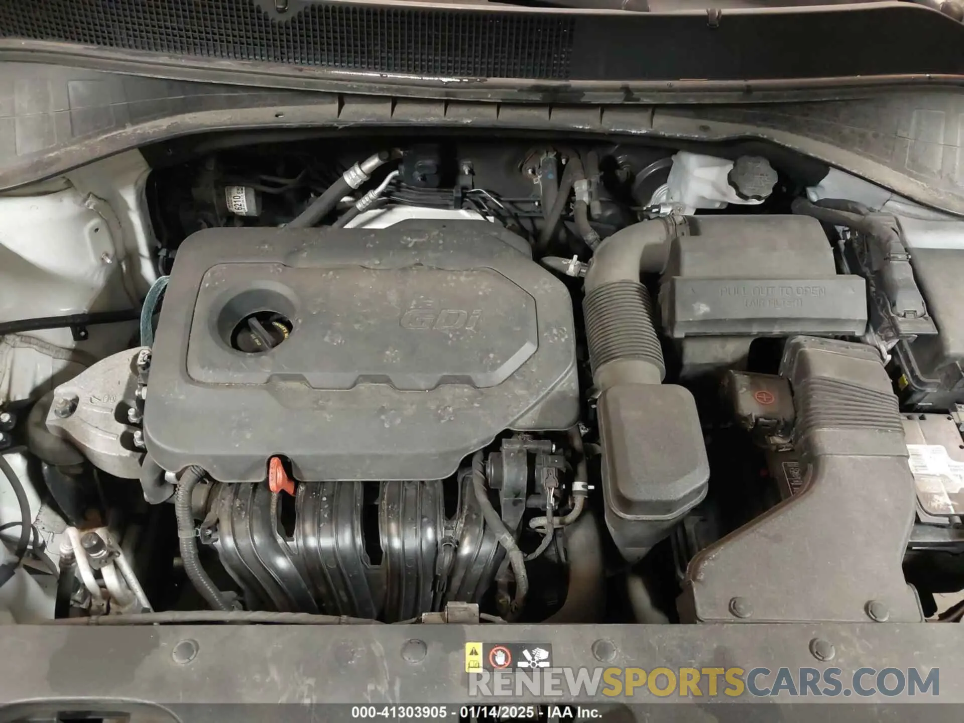 10 Photograph of a damaged car 5XYPGDA38KG558444 KIA SORENTO 2019