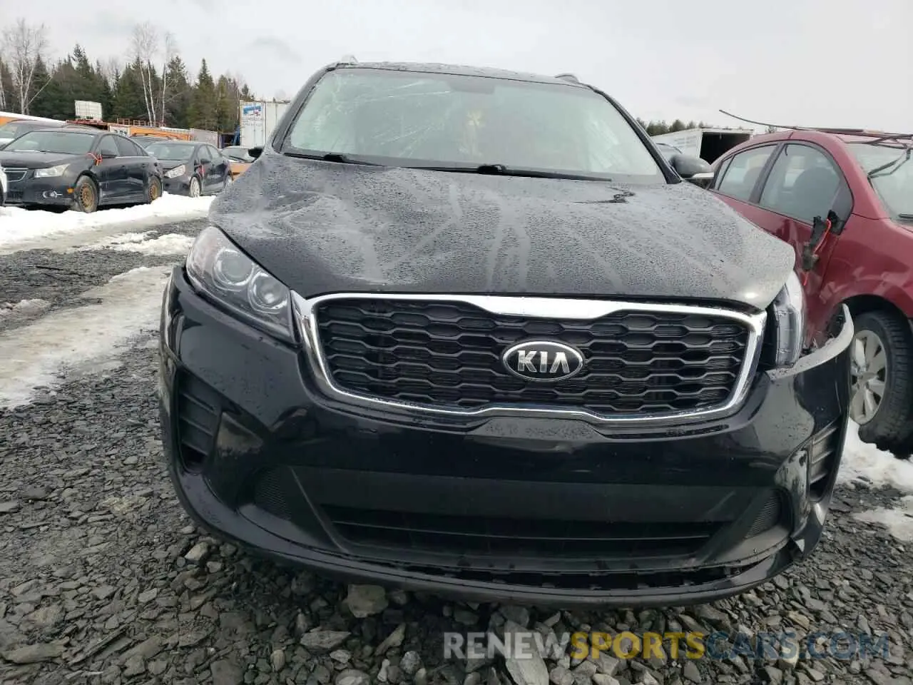 5 Photograph of a damaged car 5XYPGDA38KG606136 KIA SORENTO 2019