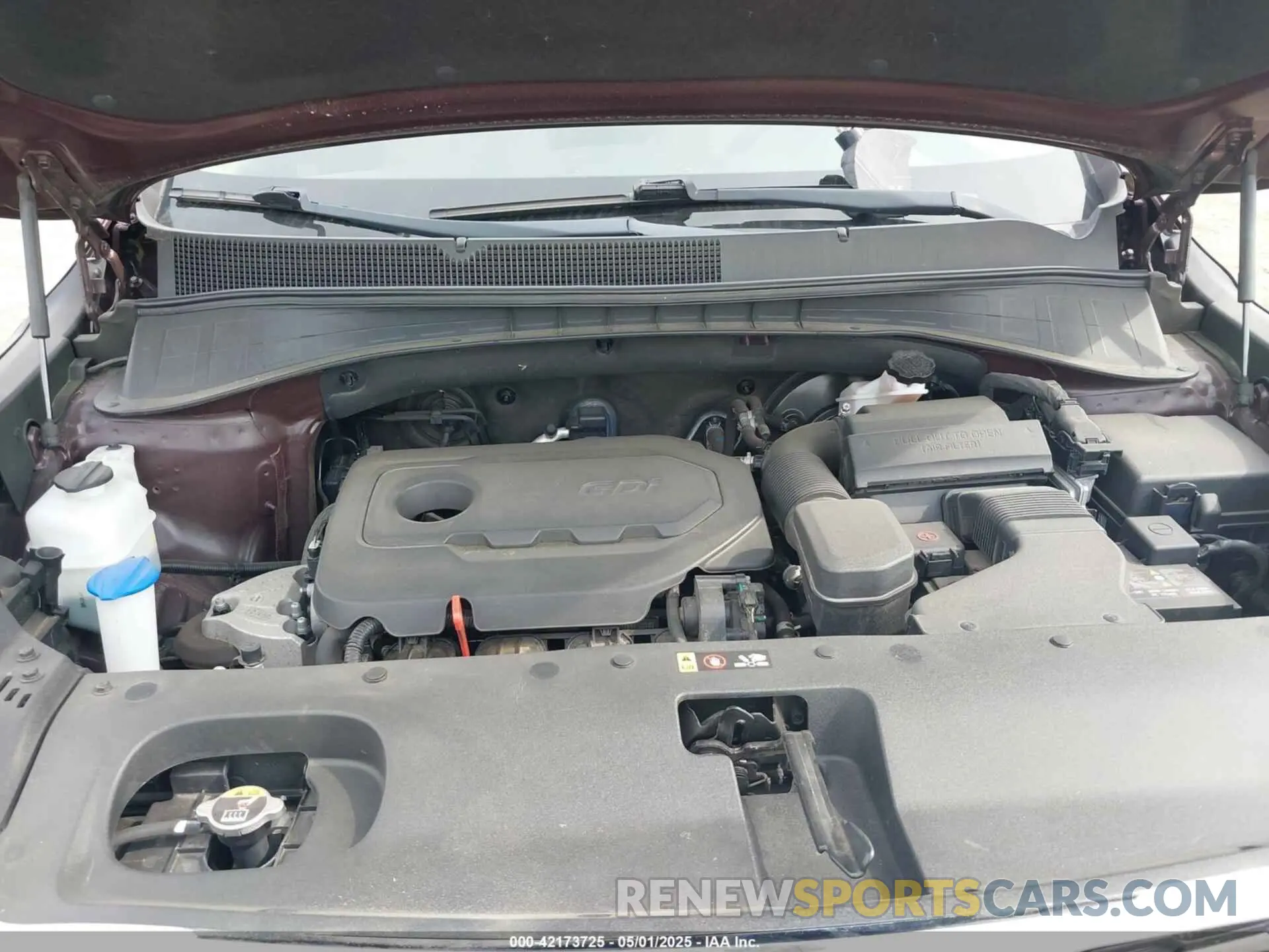 10 Photograph of a damaged car 5XYPGDA39KG478036 KIA SORENTO 2019