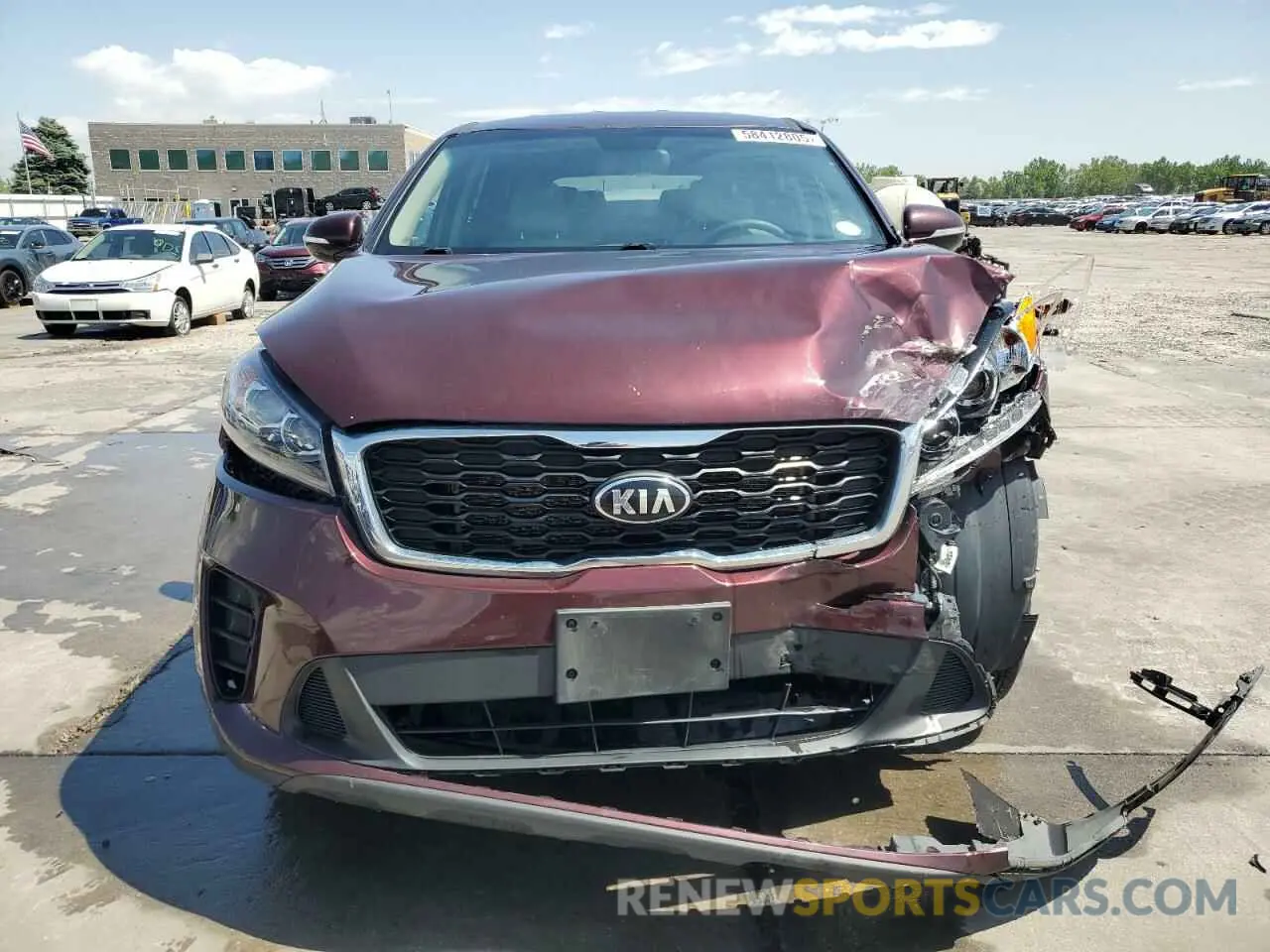 5 Photograph of a damaged car 5XYPGDA39KG526876 KIA SORENTO 2019