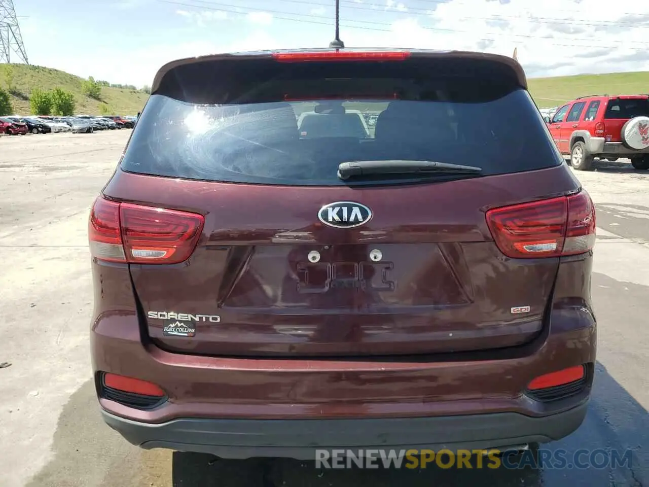 6 Photograph of a damaged car 5XYPGDA39KG526876 KIA SORENTO 2019