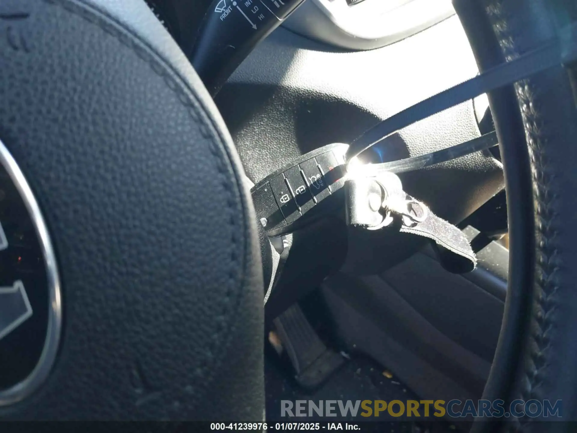11 Photograph of a damaged car 5XYPGDA3XKG437009 KIA SORENTO 2019