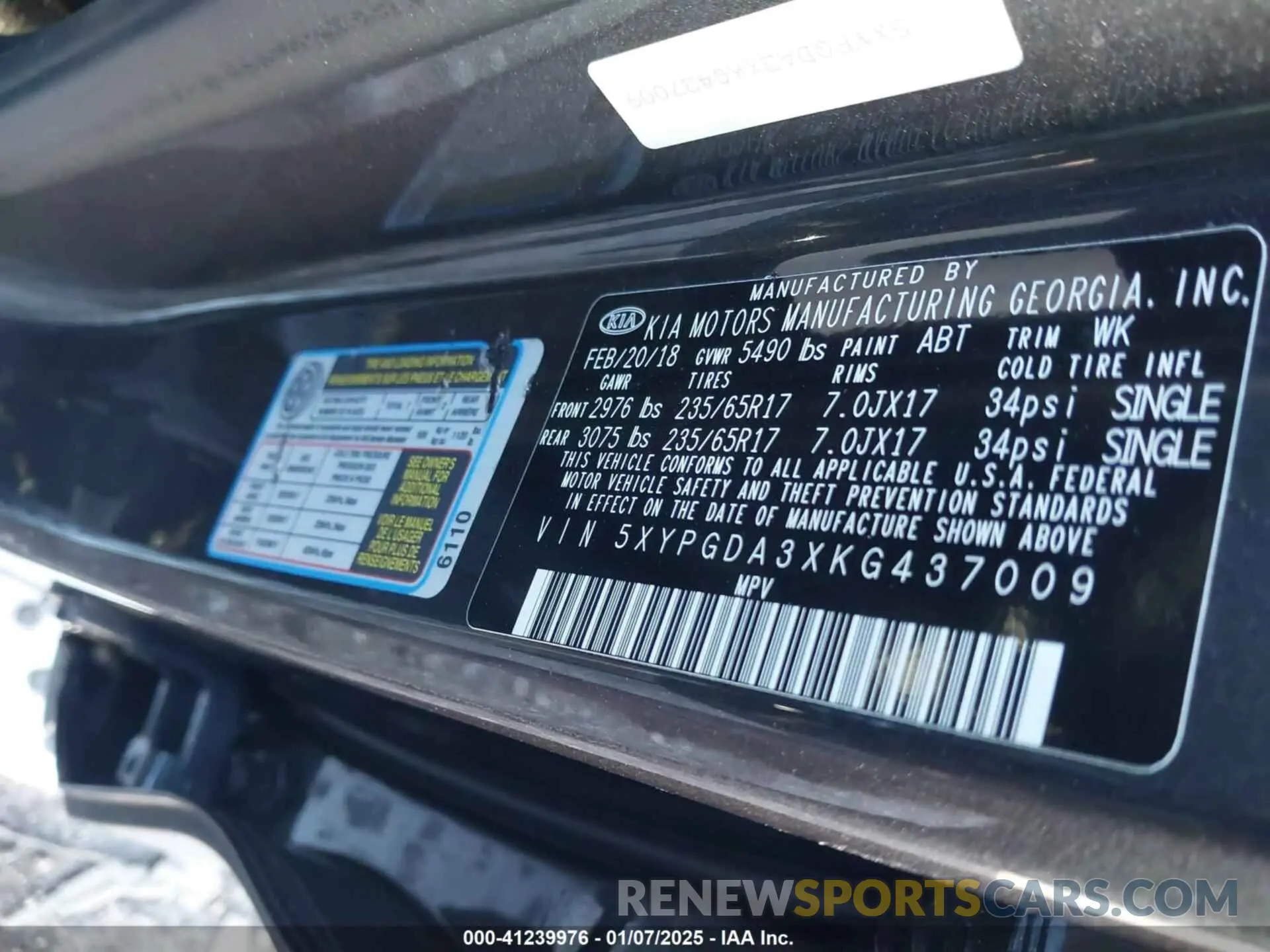 9 Photograph of a damaged car 5XYPGDA3XKG437009 KIA SORENTO 2019