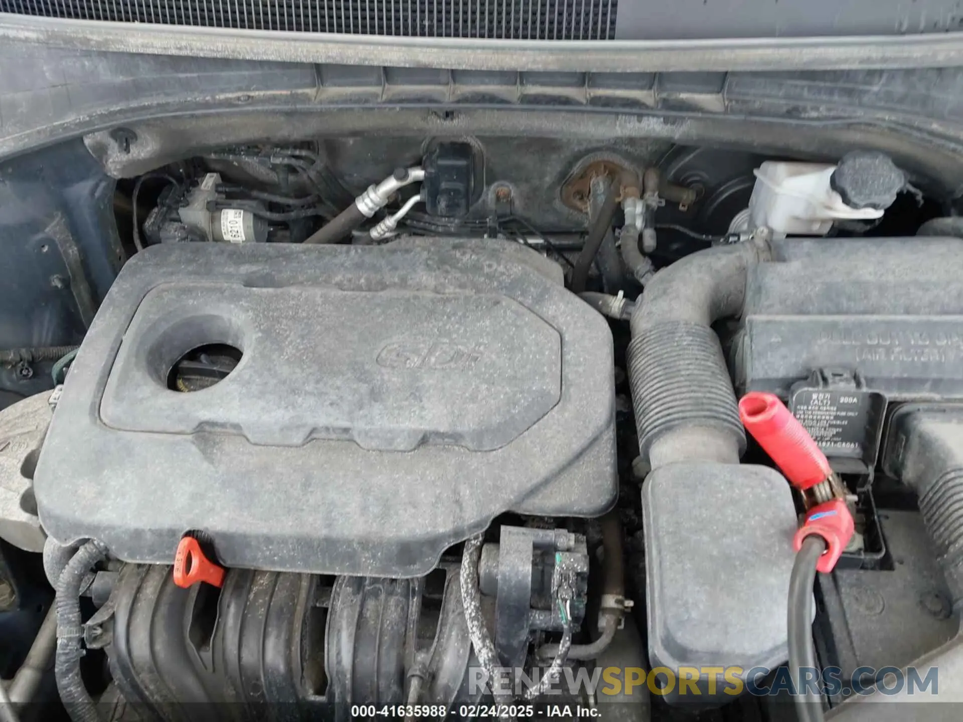 10 Photograph of a damaged car 5XYPGDA3XKG526806 KIA SORENTO 2019
