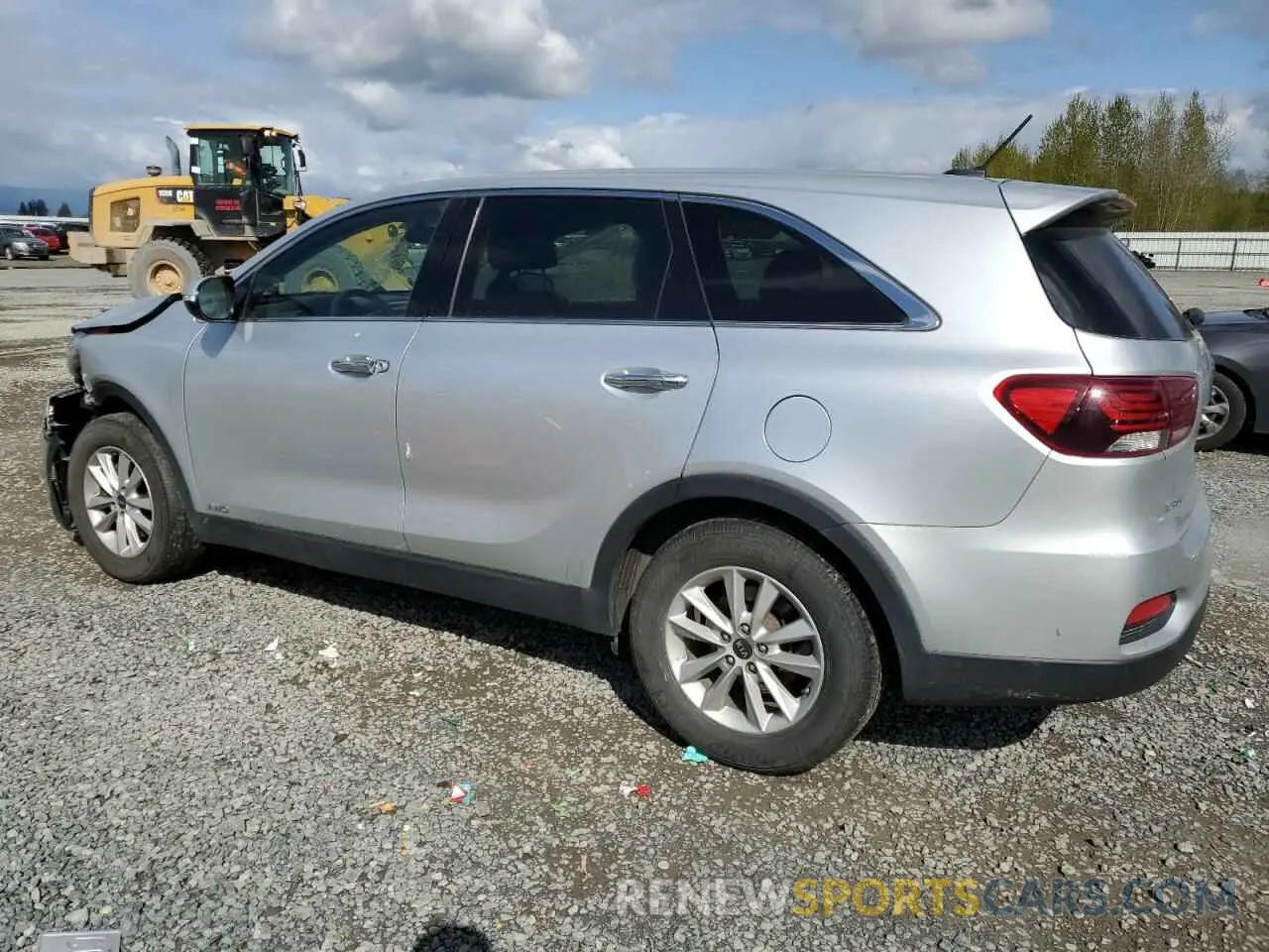 2 Photograph of a damaged car 5XYPGDA50KG485393 KIA SORENTO 2019