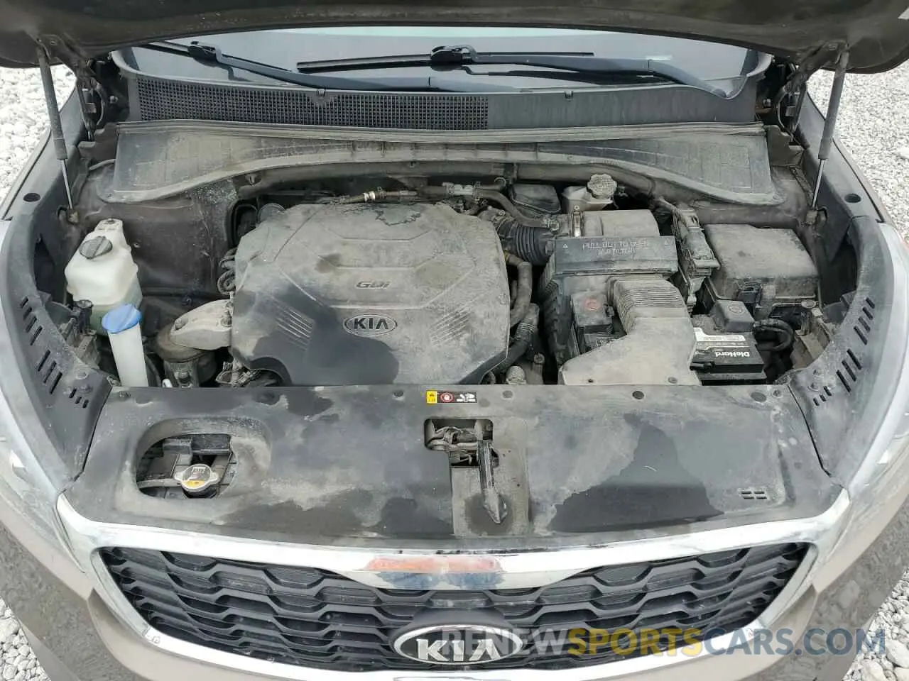 12 Photograph of a damaged car 5XYPGDA50KG487290 KIA SORENTO 2019