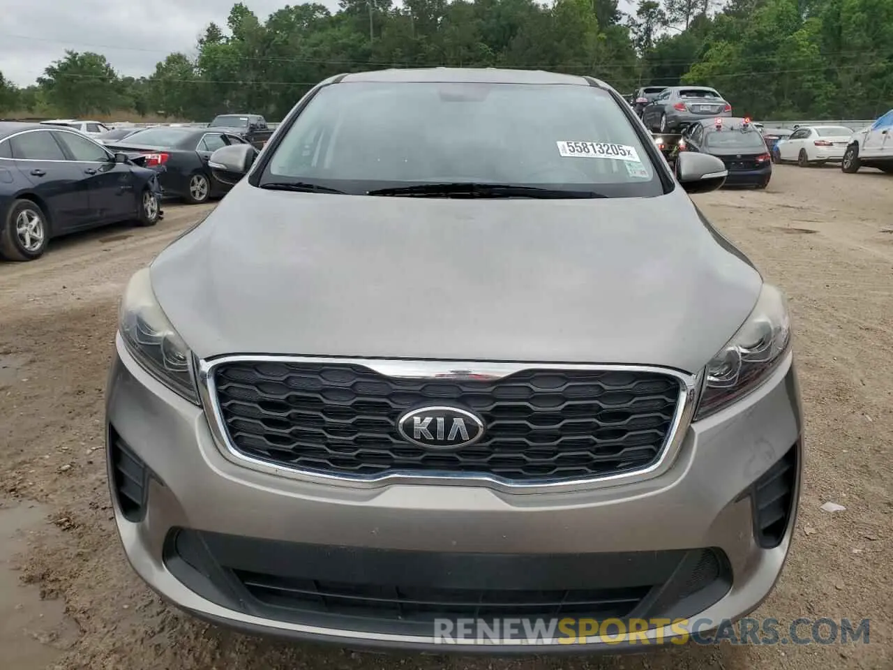 5 Photograph of a damaged car 5XYPGDA50KG488956 KIA SORENTO 2019