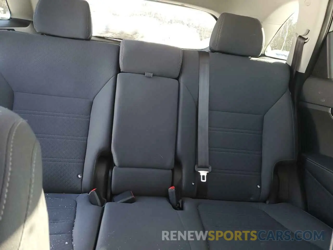 10 Photograph of a damaged car 5XYPGDA50KG493316 KIA SORENTO 2019
