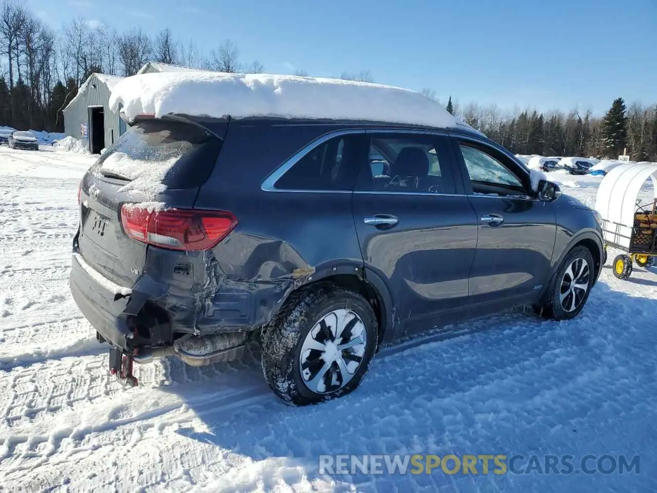 3 Photograph of a damaged car 5XYPGDA50KG493316 KIA SORENTO 2019