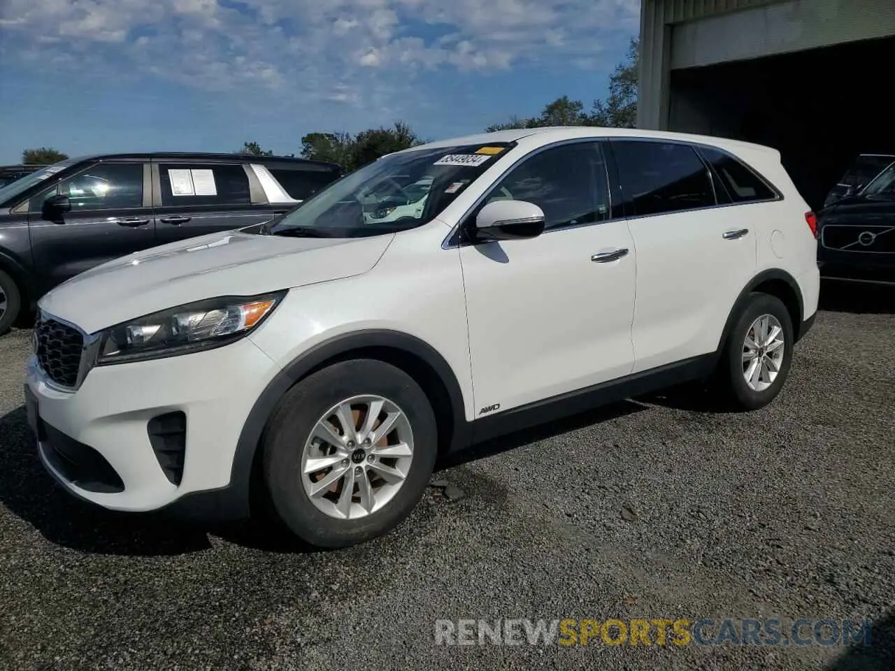 1 Photograph of a damaged car 5XYPGDA51KG440656 KIA SORENTO 2019