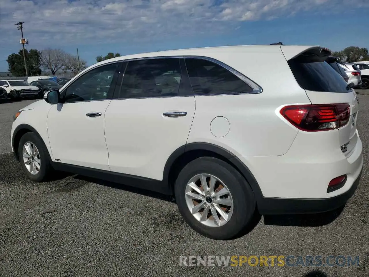 2 Photograph of a damaged car 5XYPGDA51KG440656 KIA SORENTO 2019