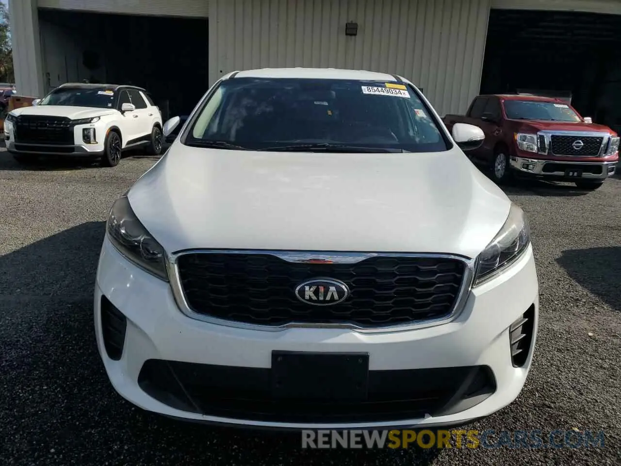 5 Photograph of a damaged car 5XYPGDA51KG440656 KIA SORENTO 2019