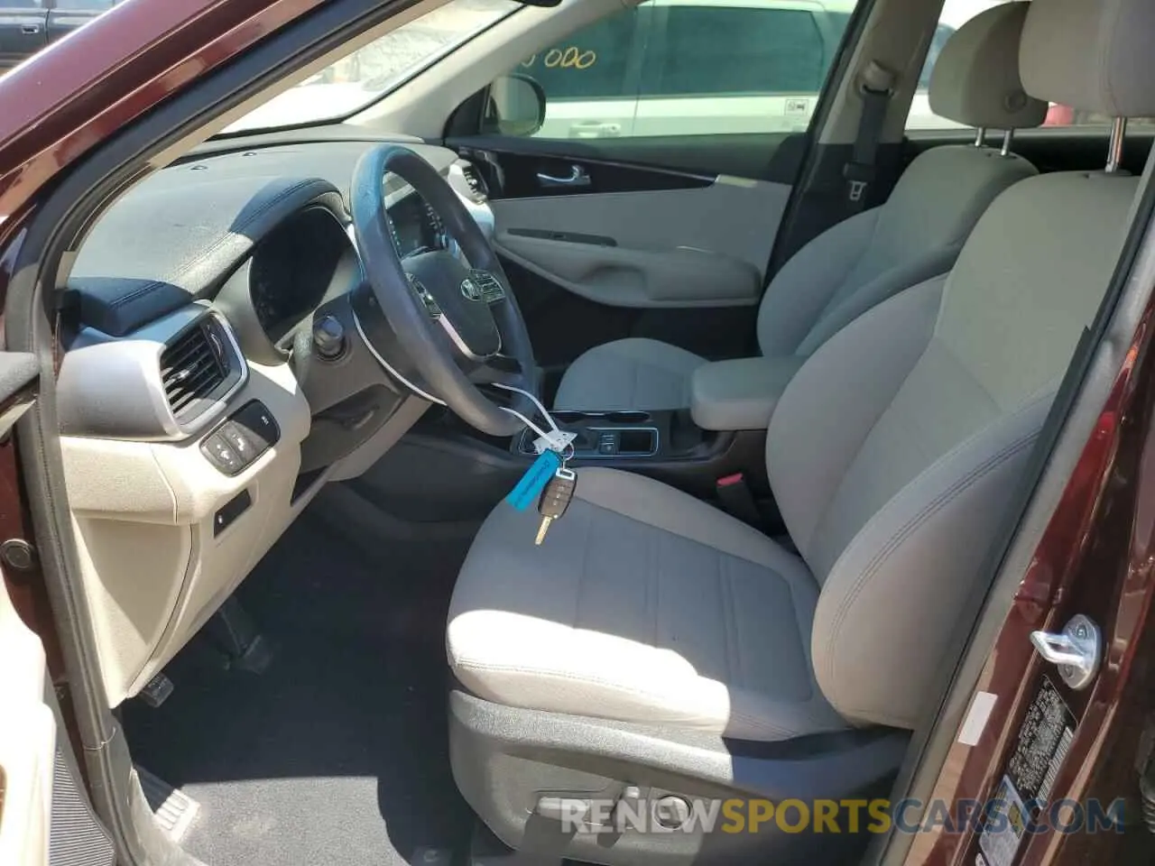 7 Photograph of a damaged car 5XYPGDA51KG522693 KIA SORENTO 2019