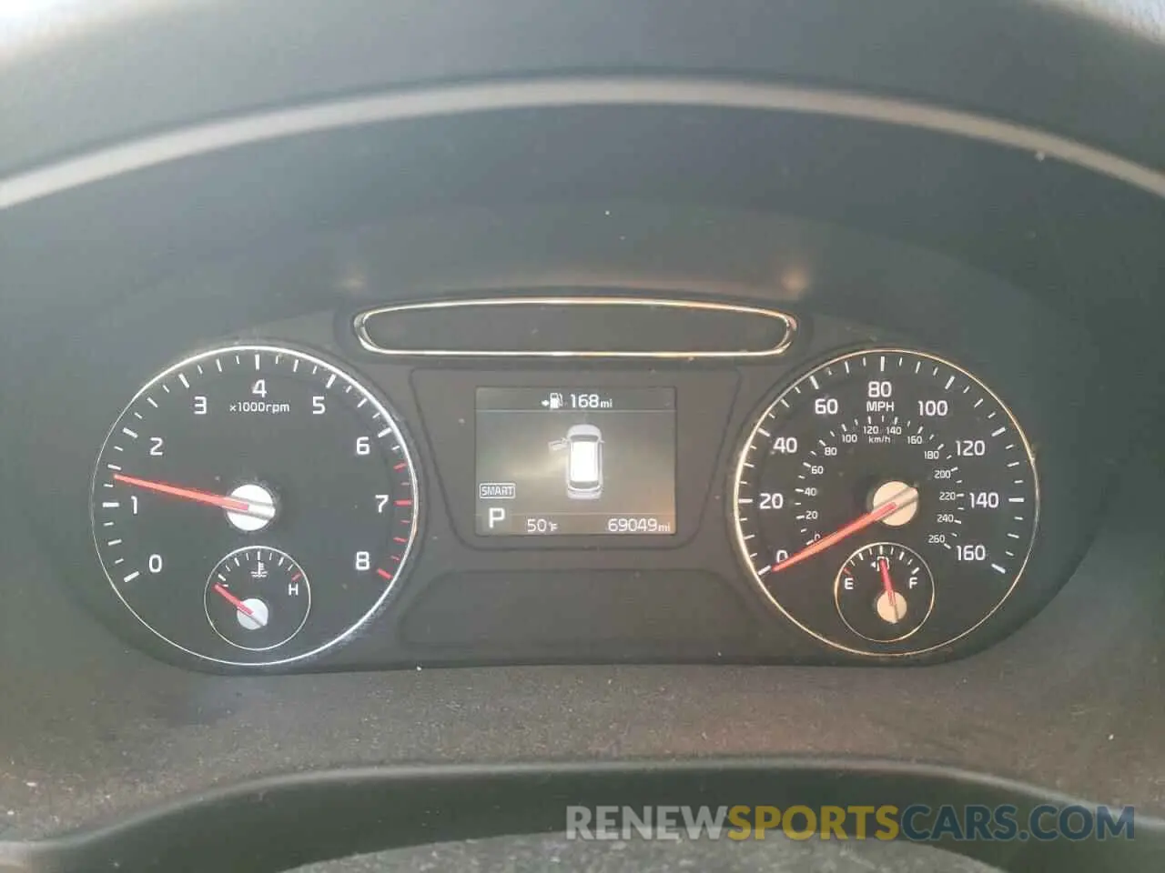 9 Photograph of a damaged car 5XYPGDA51KG605007 KIA SORENTO 2019