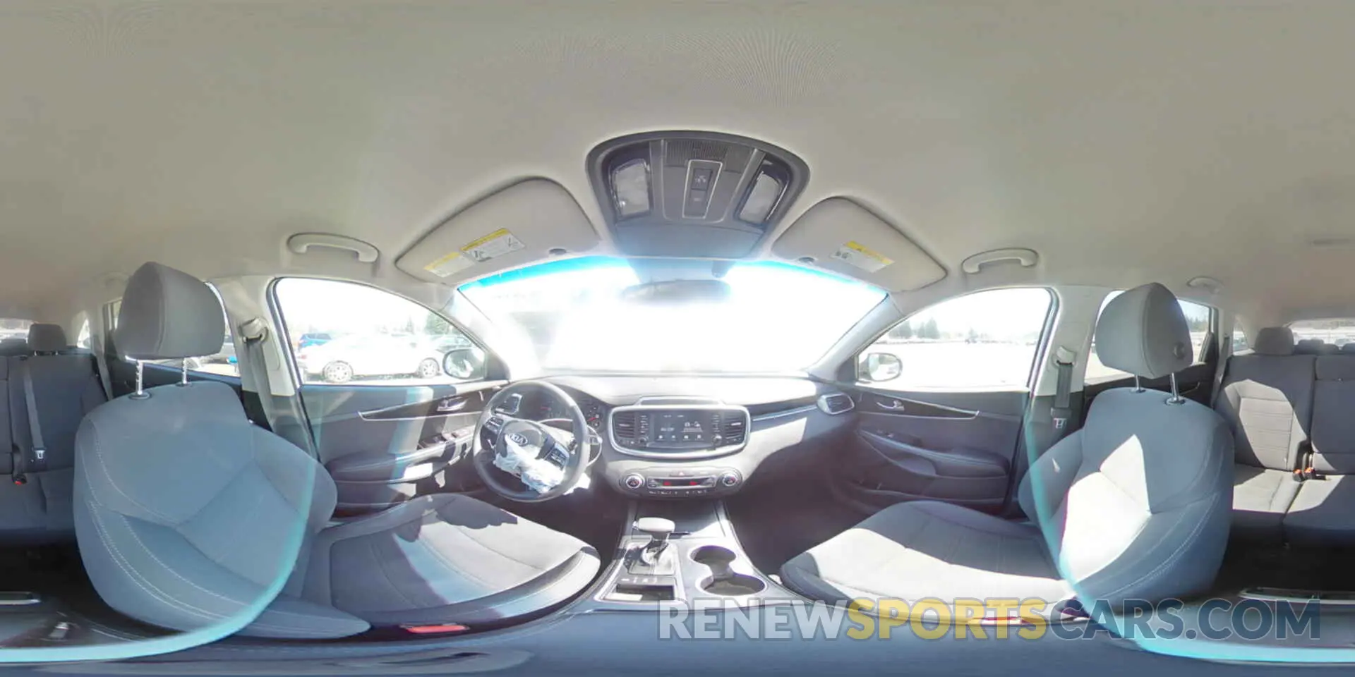 14 Photograph of a damaged car 5XYPGDA52KG471088 KIA SORENTO 2019
